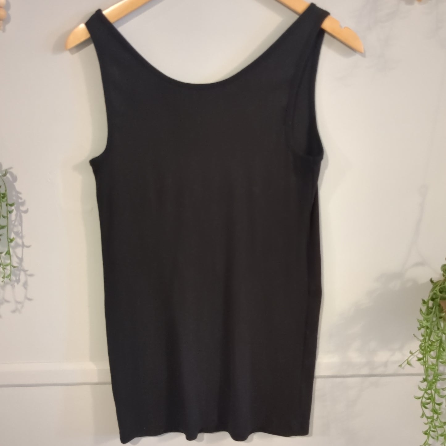 'Due in October' graphic tank, Black