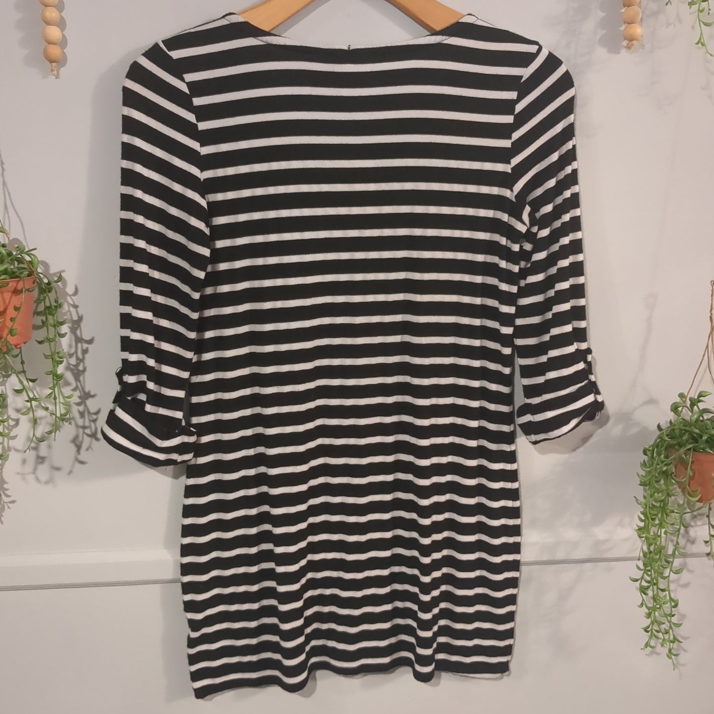 Extra long flowy 3/4 tee, Black stripes