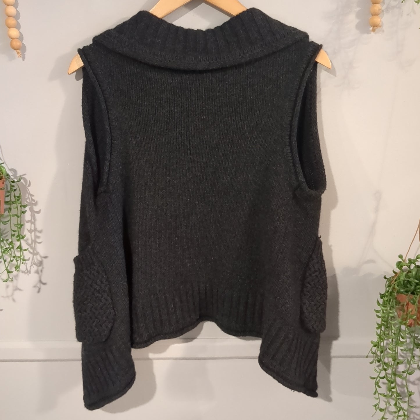 Open front pocket wool tank cardigan, Dark grey -NF
