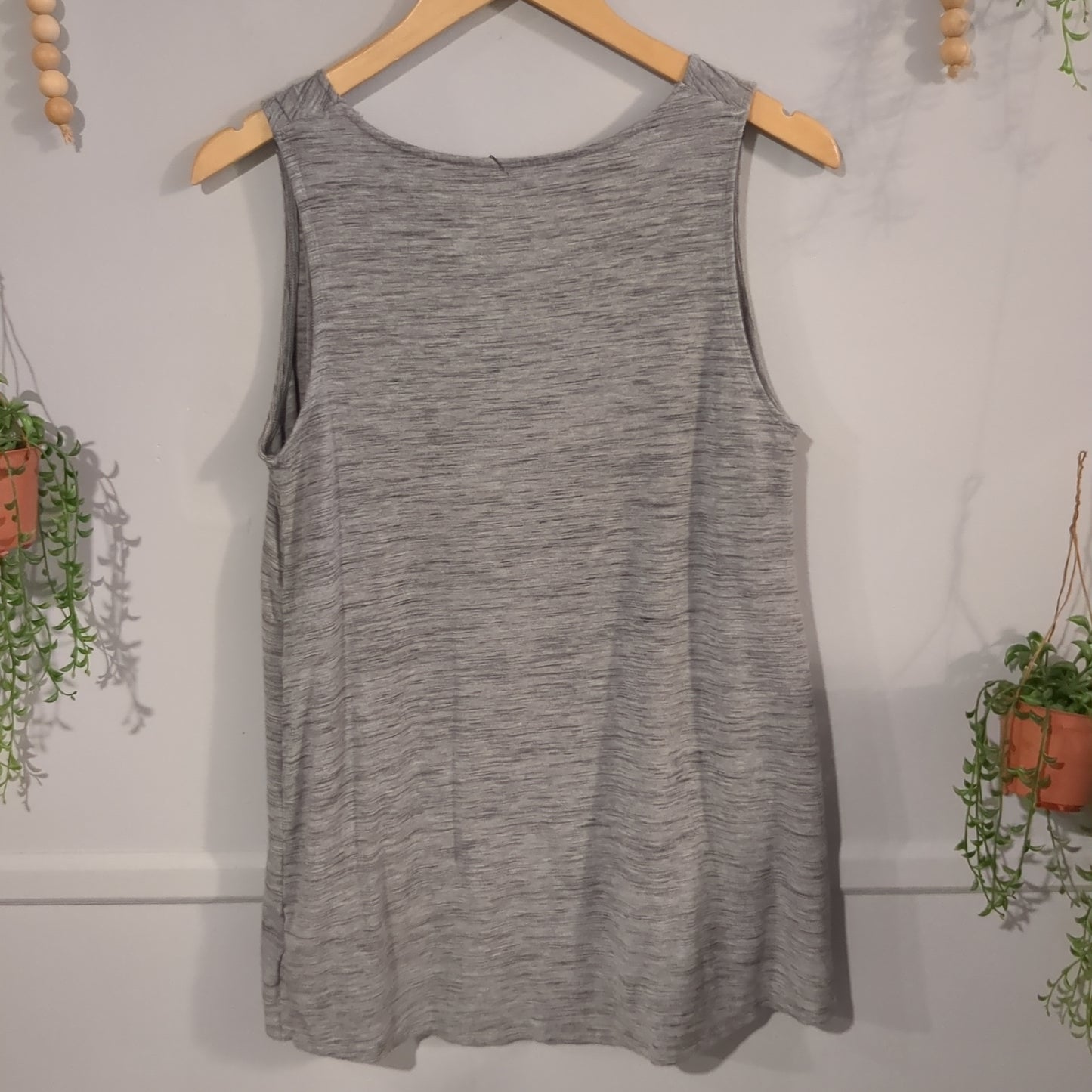 Crossover front round neck tank, Heathered grey -NF