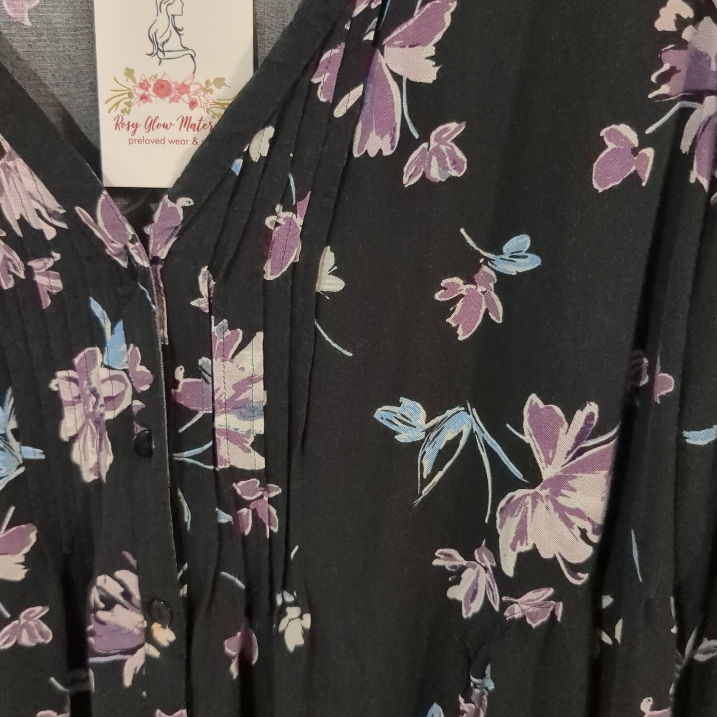 Front pleated floral 3/4 blouse, Black -NF