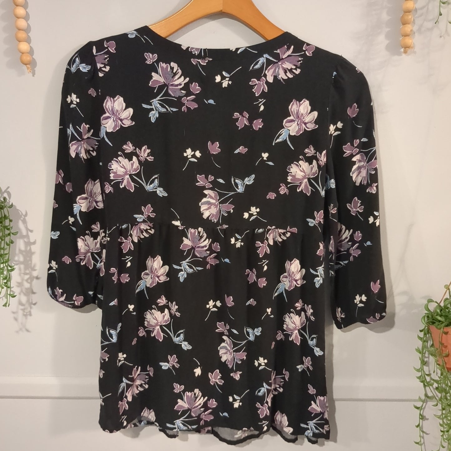 Front pleated floral 3/4 blouse, Black -NF