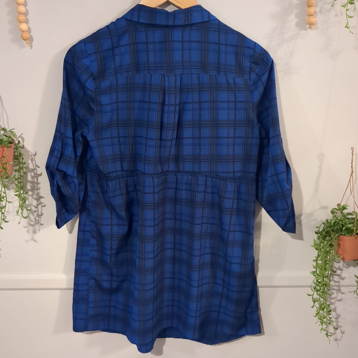 Classic cinched waist 3/4 button down blouse, Blue plaid -NF