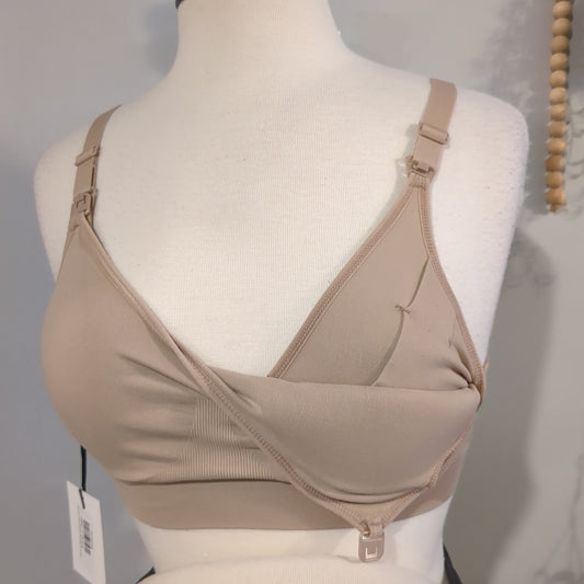 Clasp strap lightly lined stretchy nursing bra, Multi