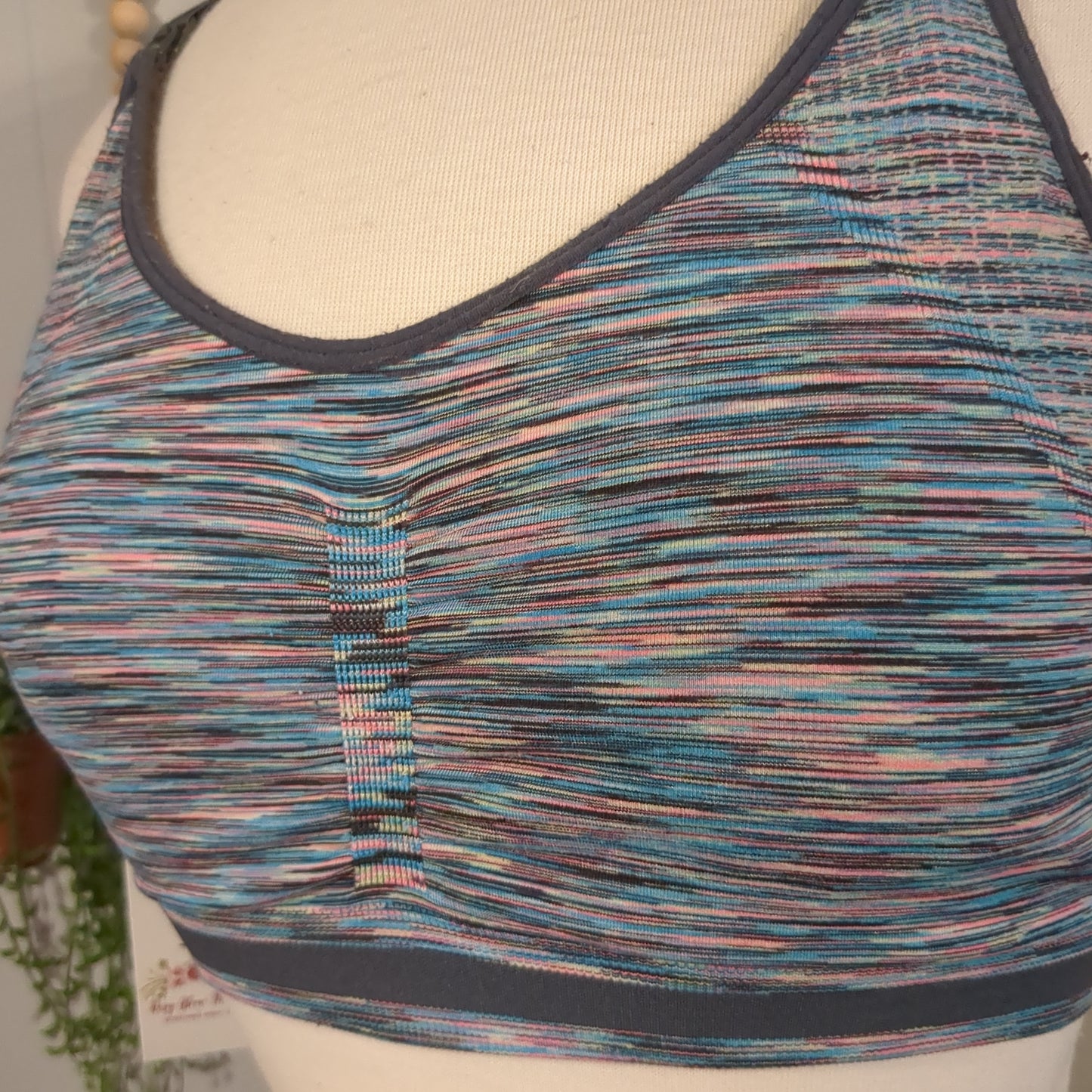 Clasp strap rear X lightly lined stretchy nursing bra, Grey rainbow