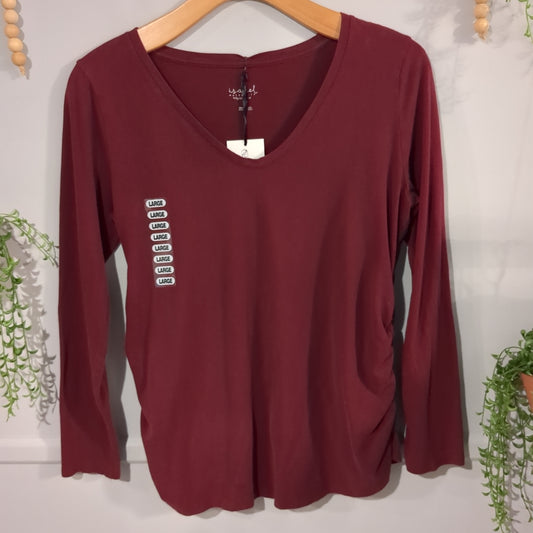 Essential fitted v-neck LS tee, Multi