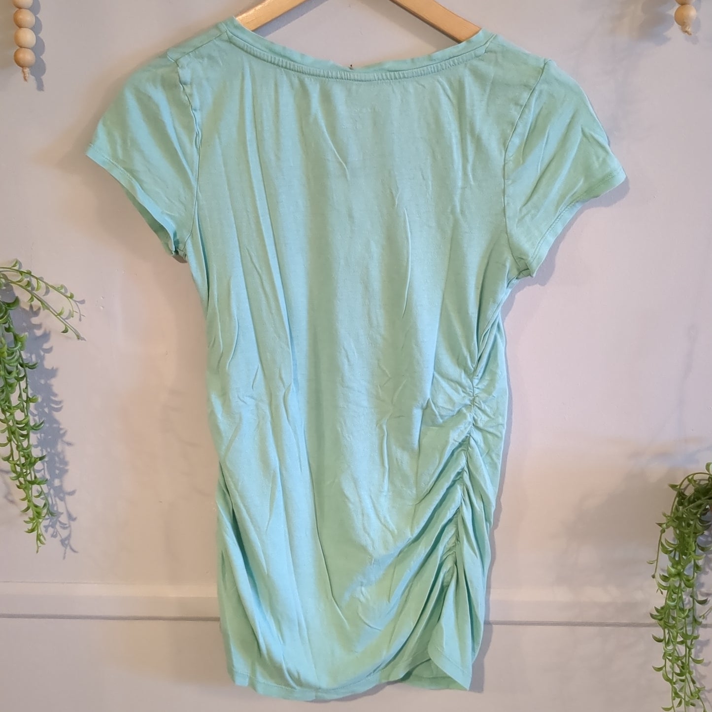 Essential fitted v-neck SS tee, Navy stripes