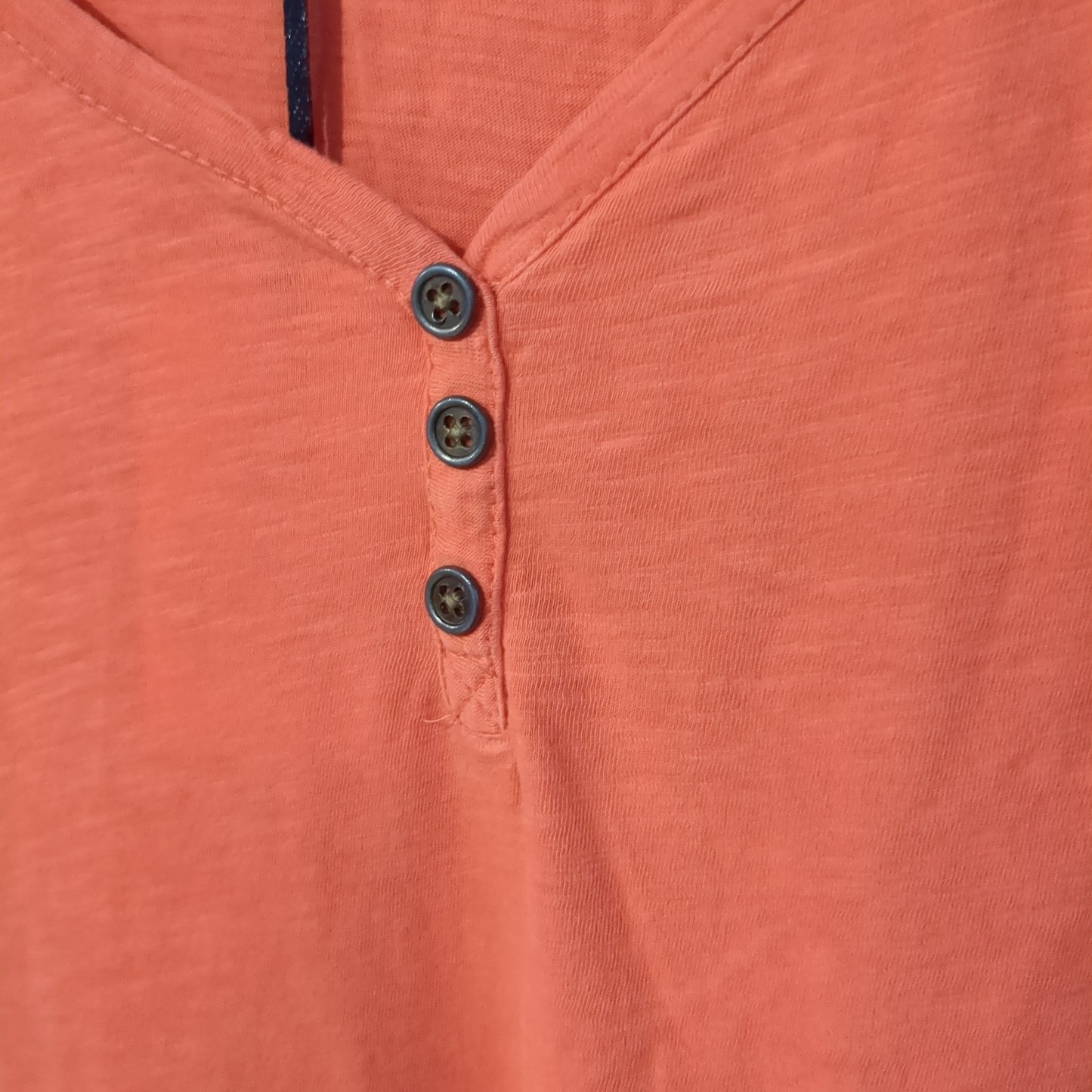Henley style flowy SS tee, Salmon