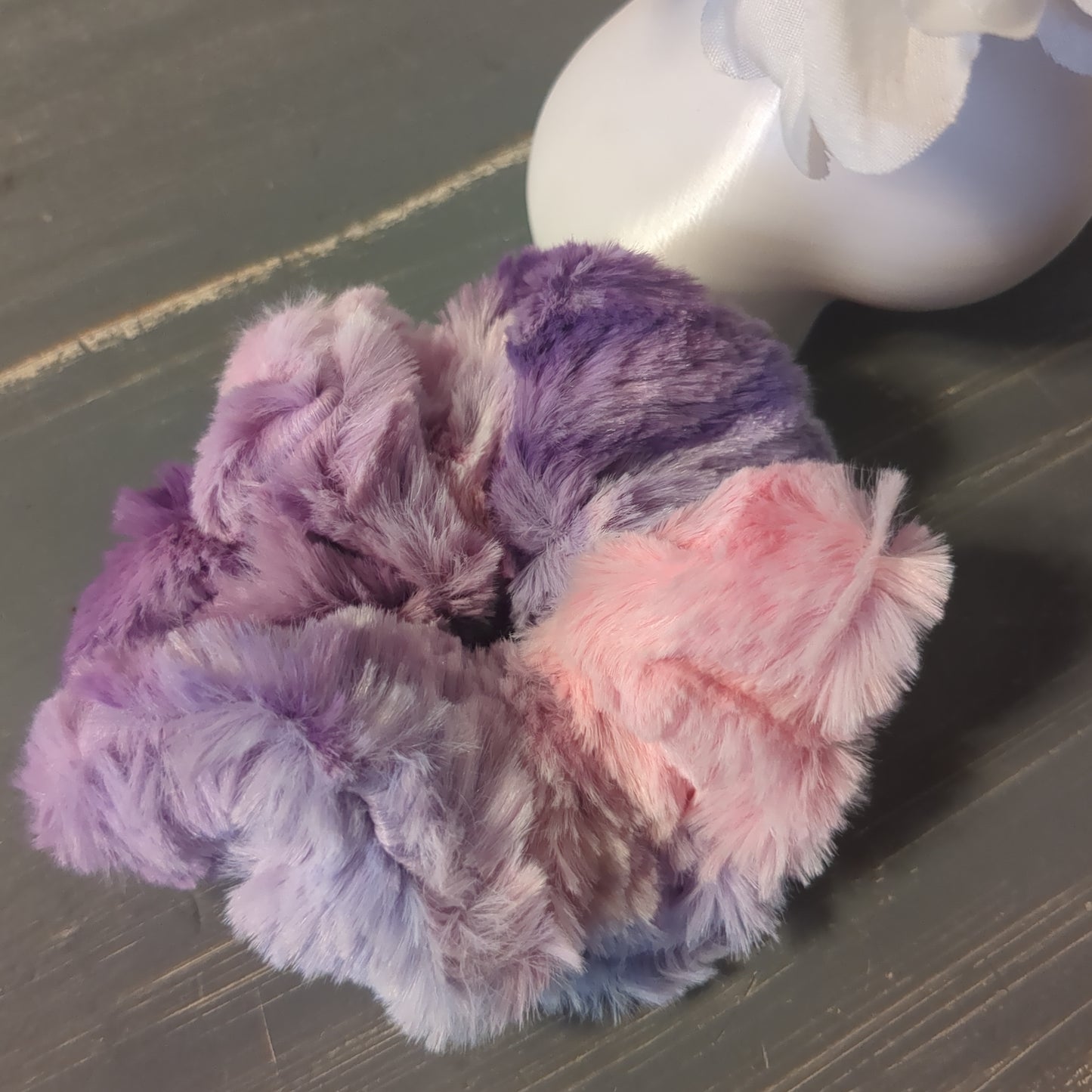 Faux fur oversized scrunchies, Asst'd