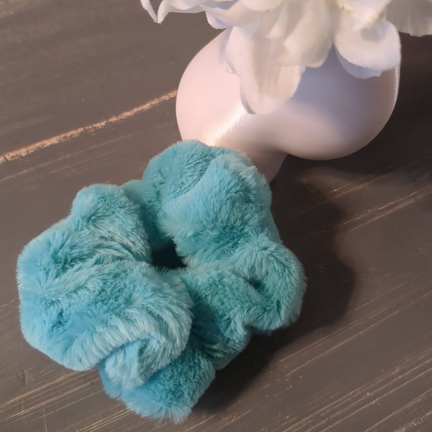 Faux fur oversized scrunchies, Asst'd