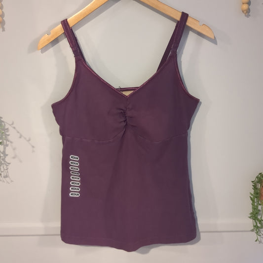 Adjustable clasp strap shelf bra cami, Grape -NF