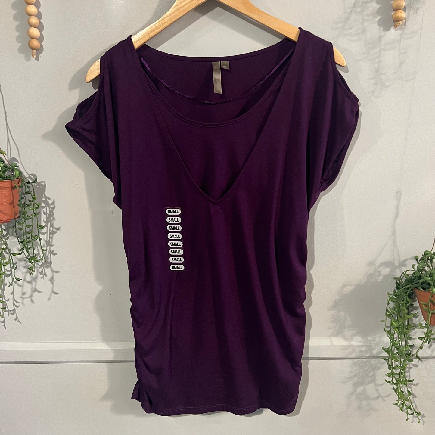 Cold shoulder faux layered tank, Eggplant -NF
