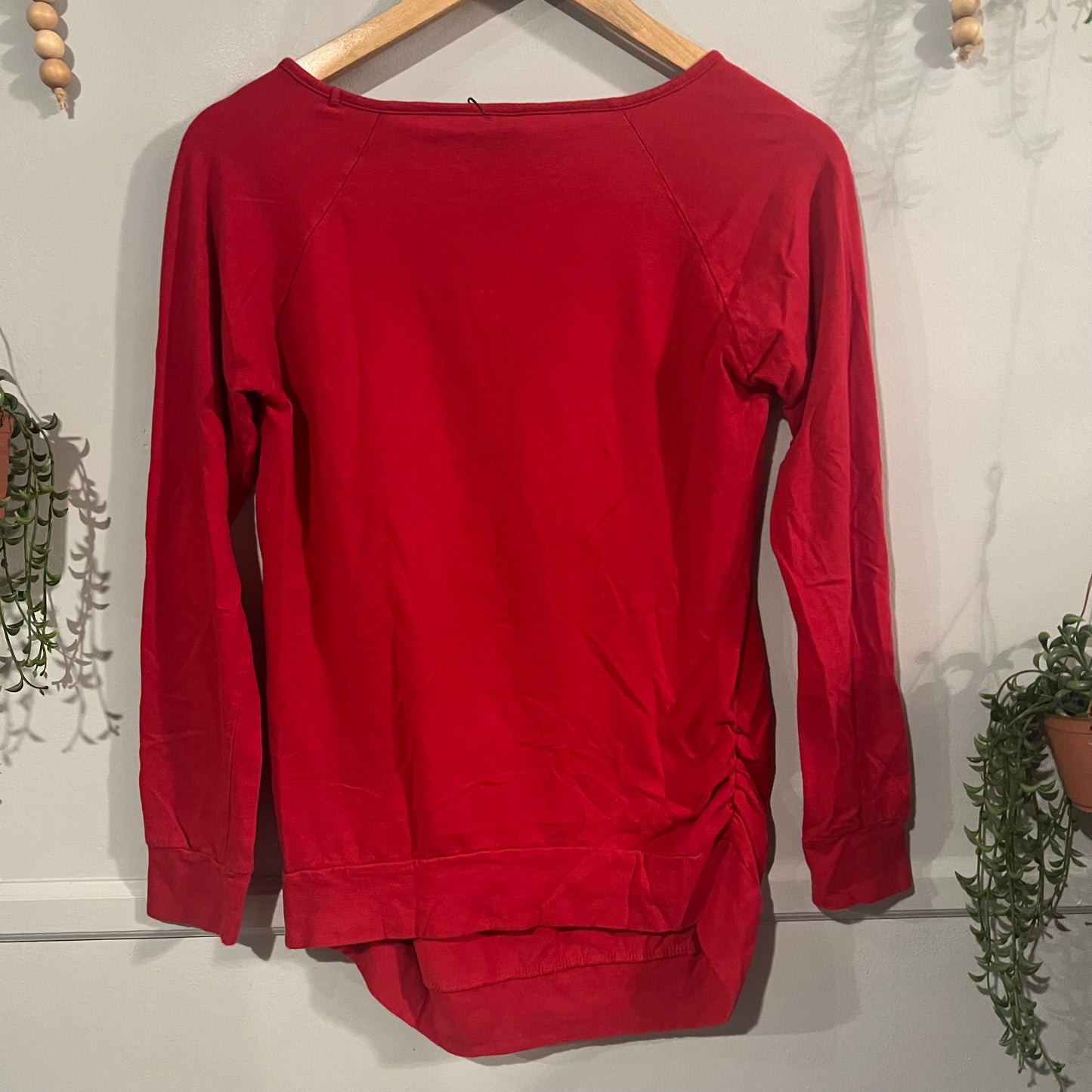 'Bundle of joy' LS graphic tee, Red