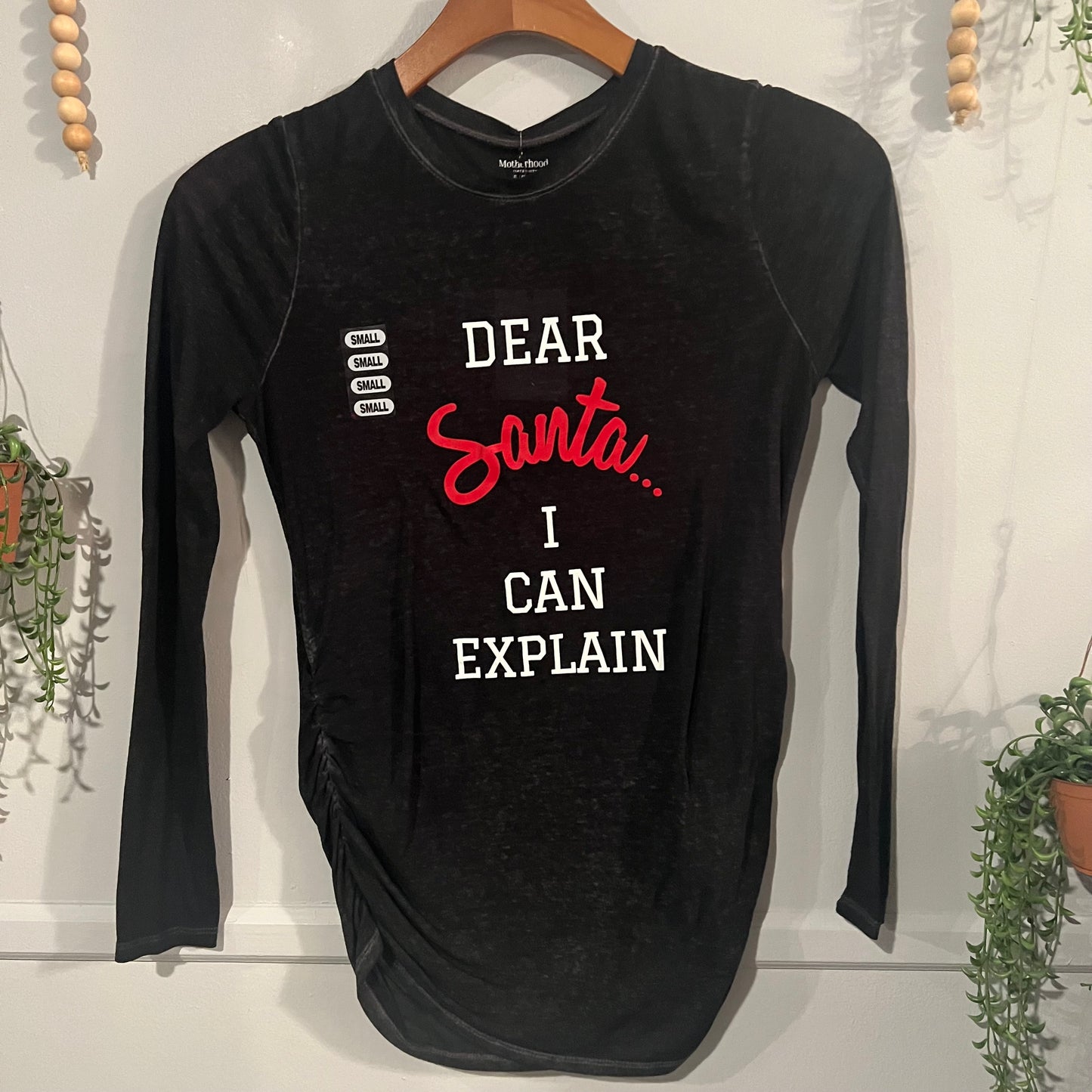 'Dear Santa... I can explain' LS graphic tee, Black
