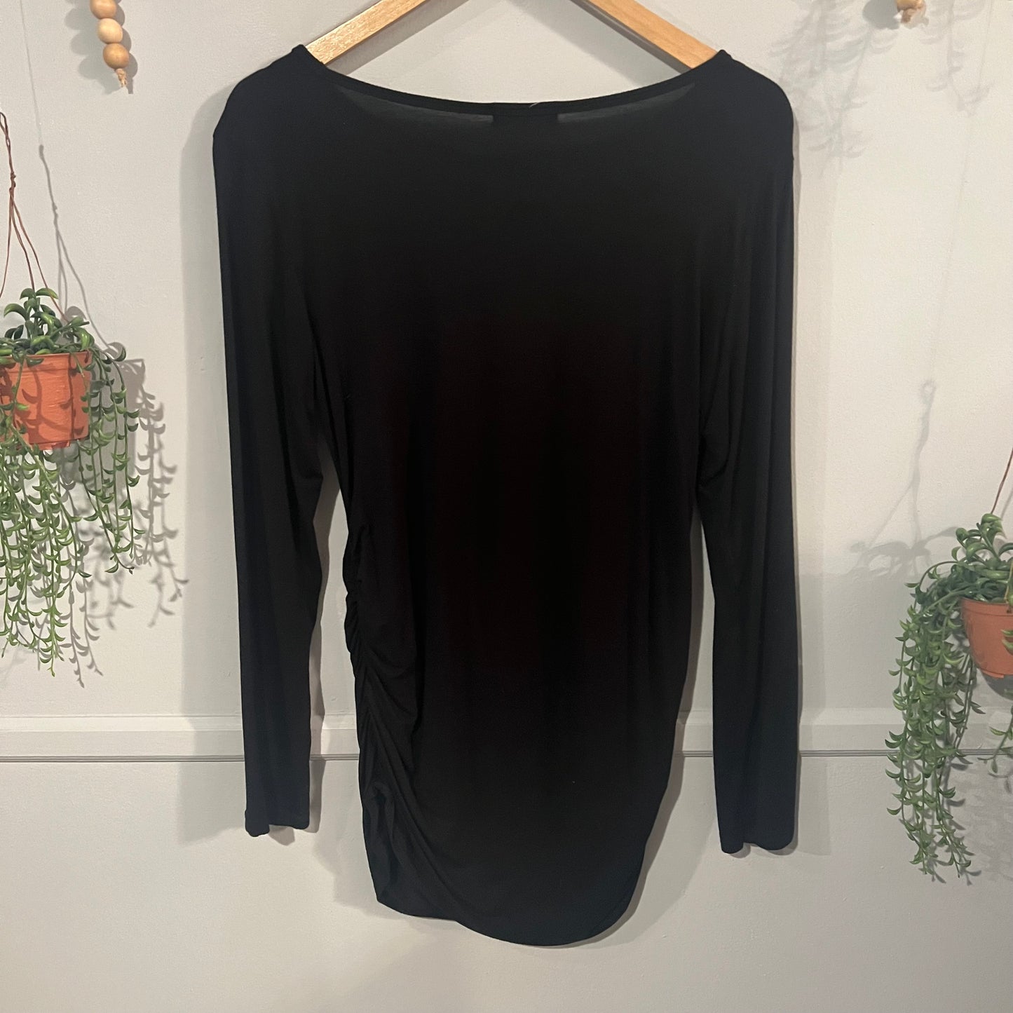 Basic round neck LS tee, Black