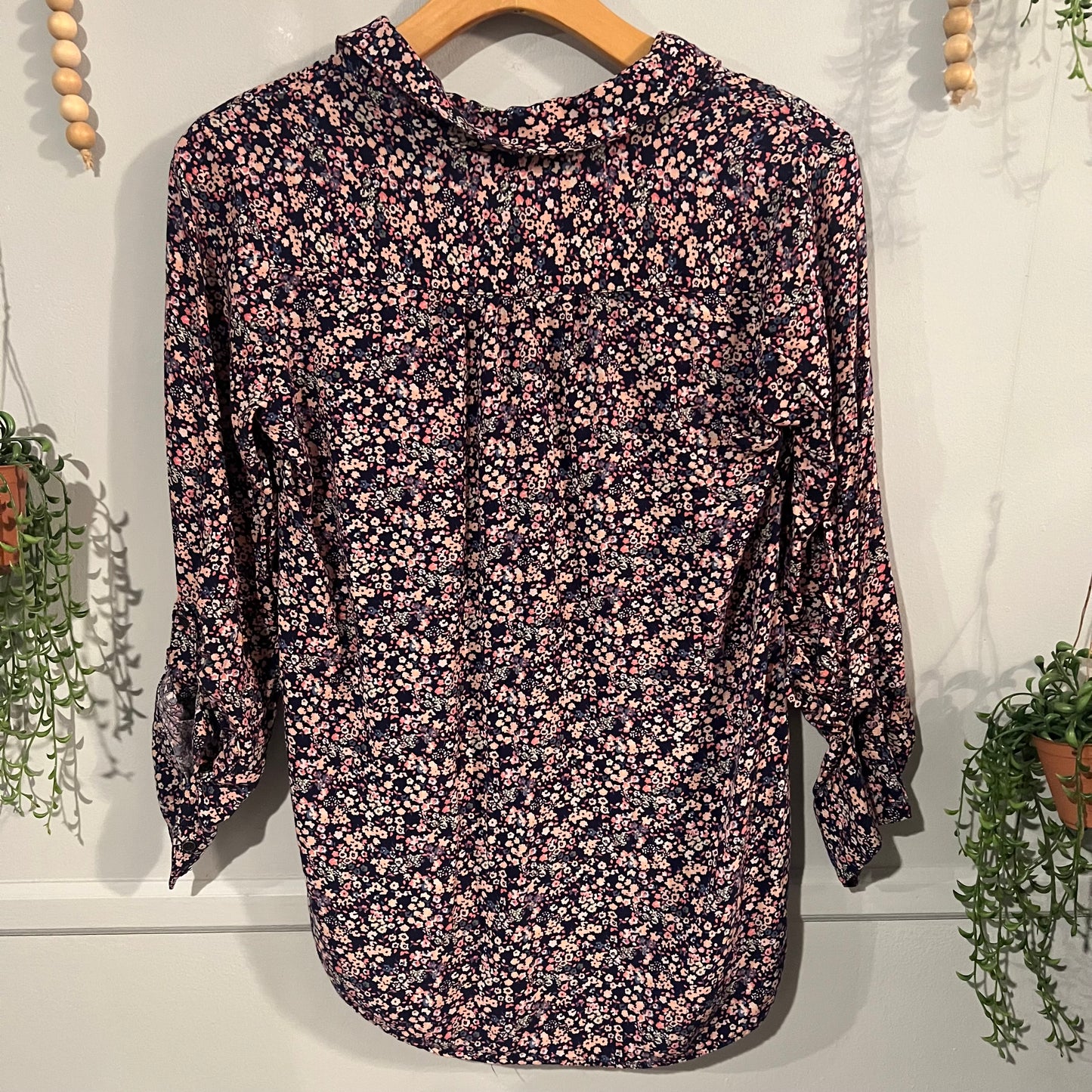 Quarter button LS blouse w/ pockets, Multi