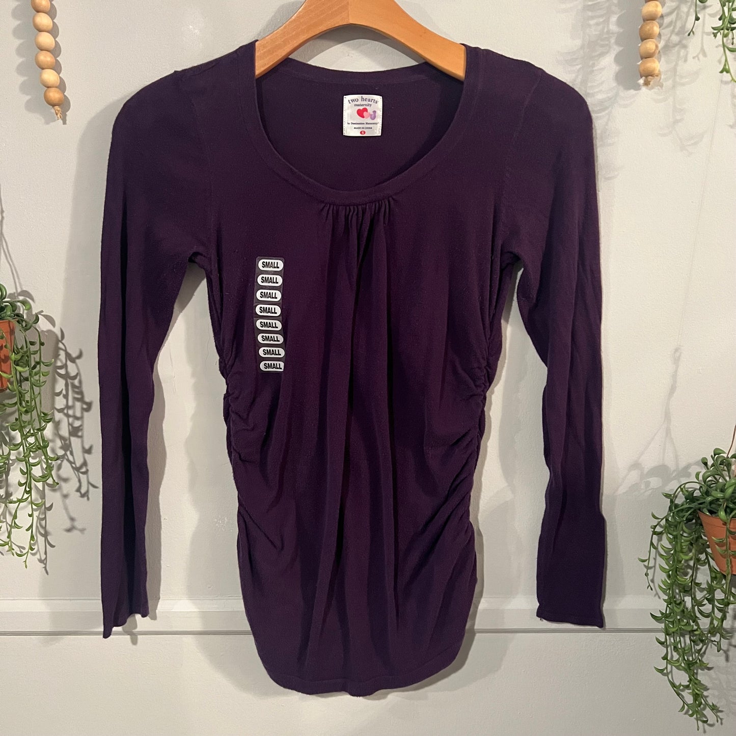 Round neck LS lightweight fitted sweater, Purple