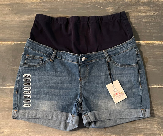 True waistband full panel cuffed 2.5" denim shorts, Medium wash