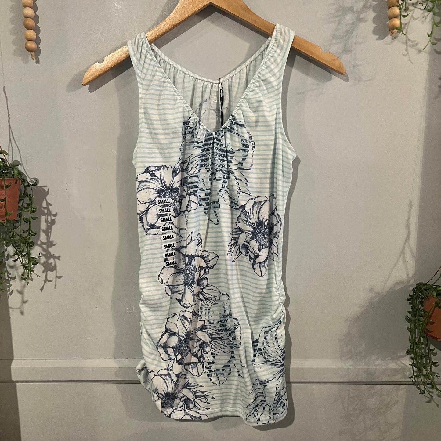 Essential elastic v-neck tank, Mint stripes -NF