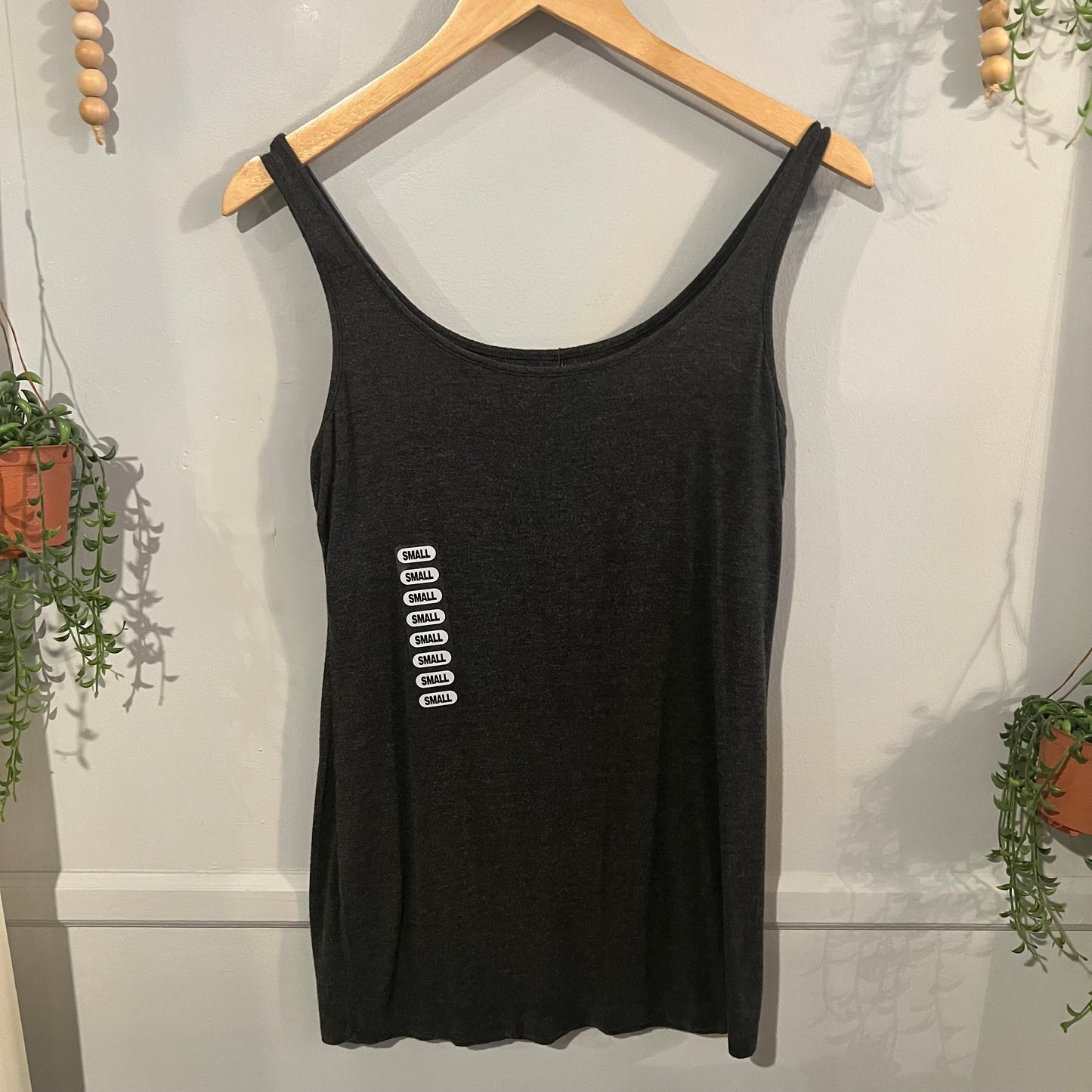 Basic double scoop neck tank, Grey