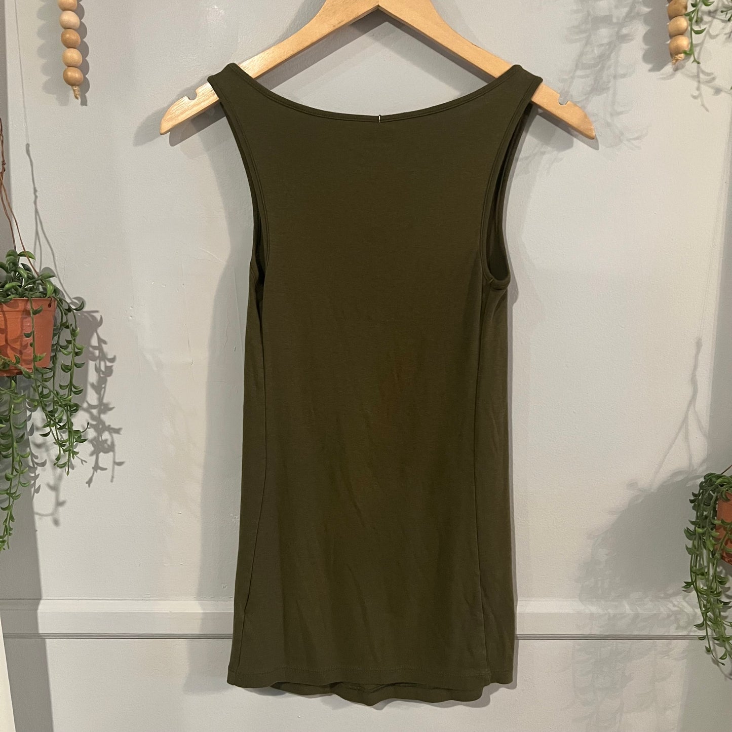 Basic scoop neck tank, Multi