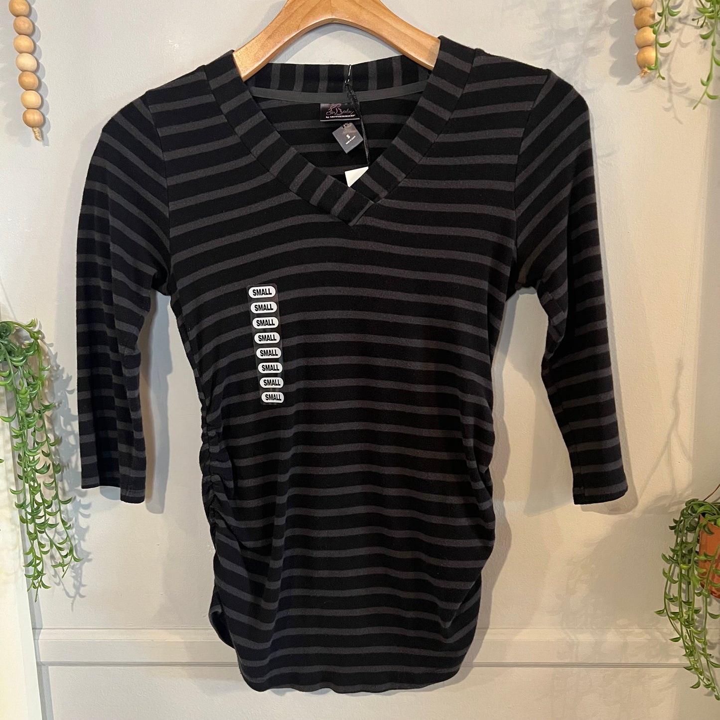 Classic striped 3/4 sleeve tee