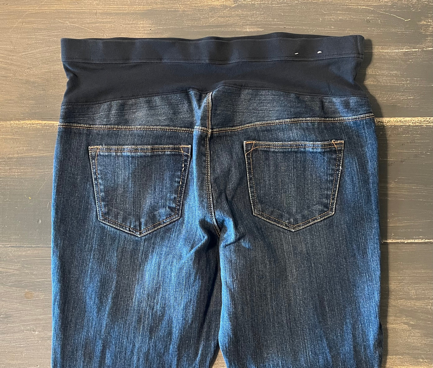 Full panel 30" flare jeans, Medium wash