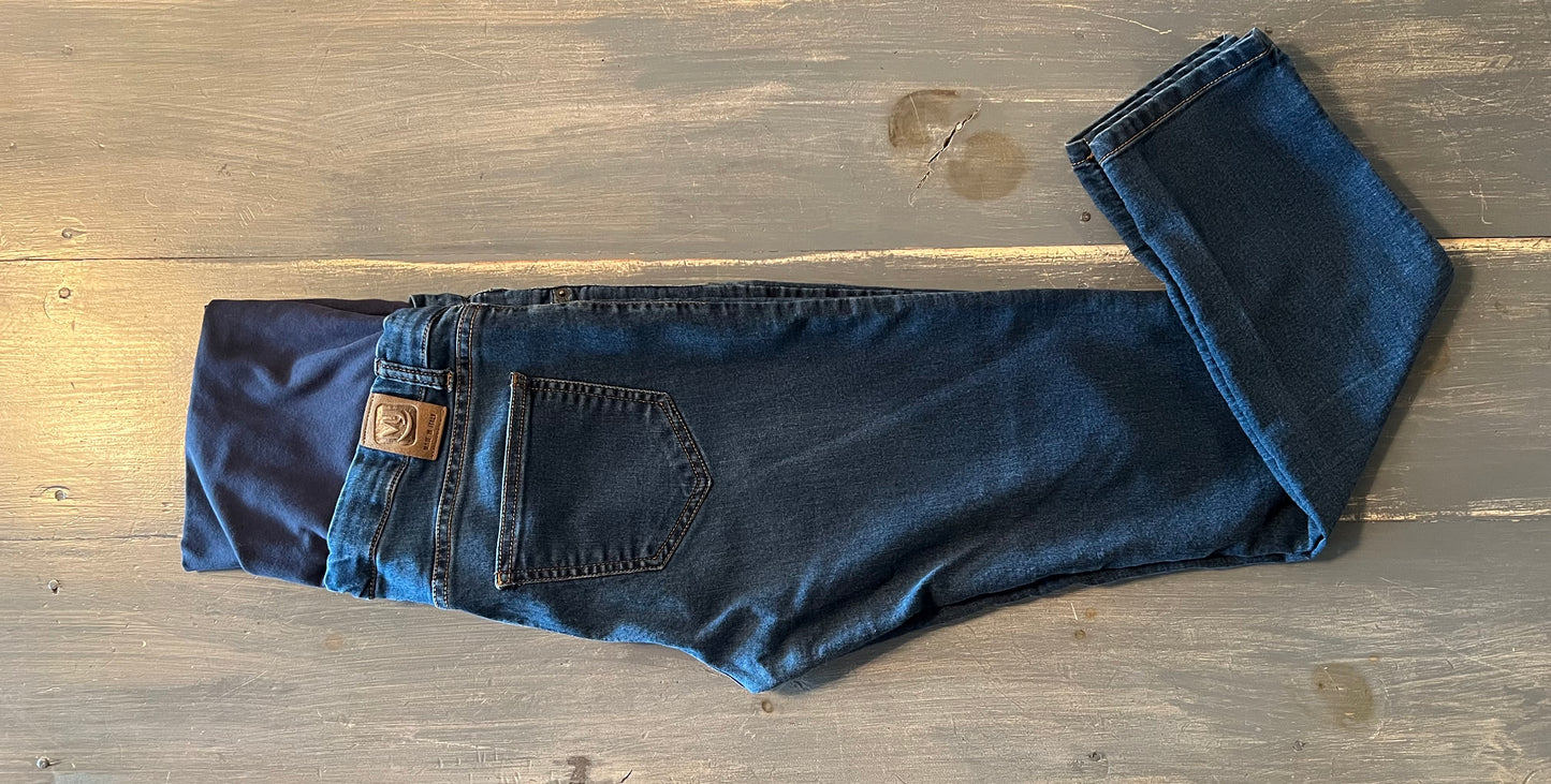 True waistband full panel 26" skinnies, Dark wash
