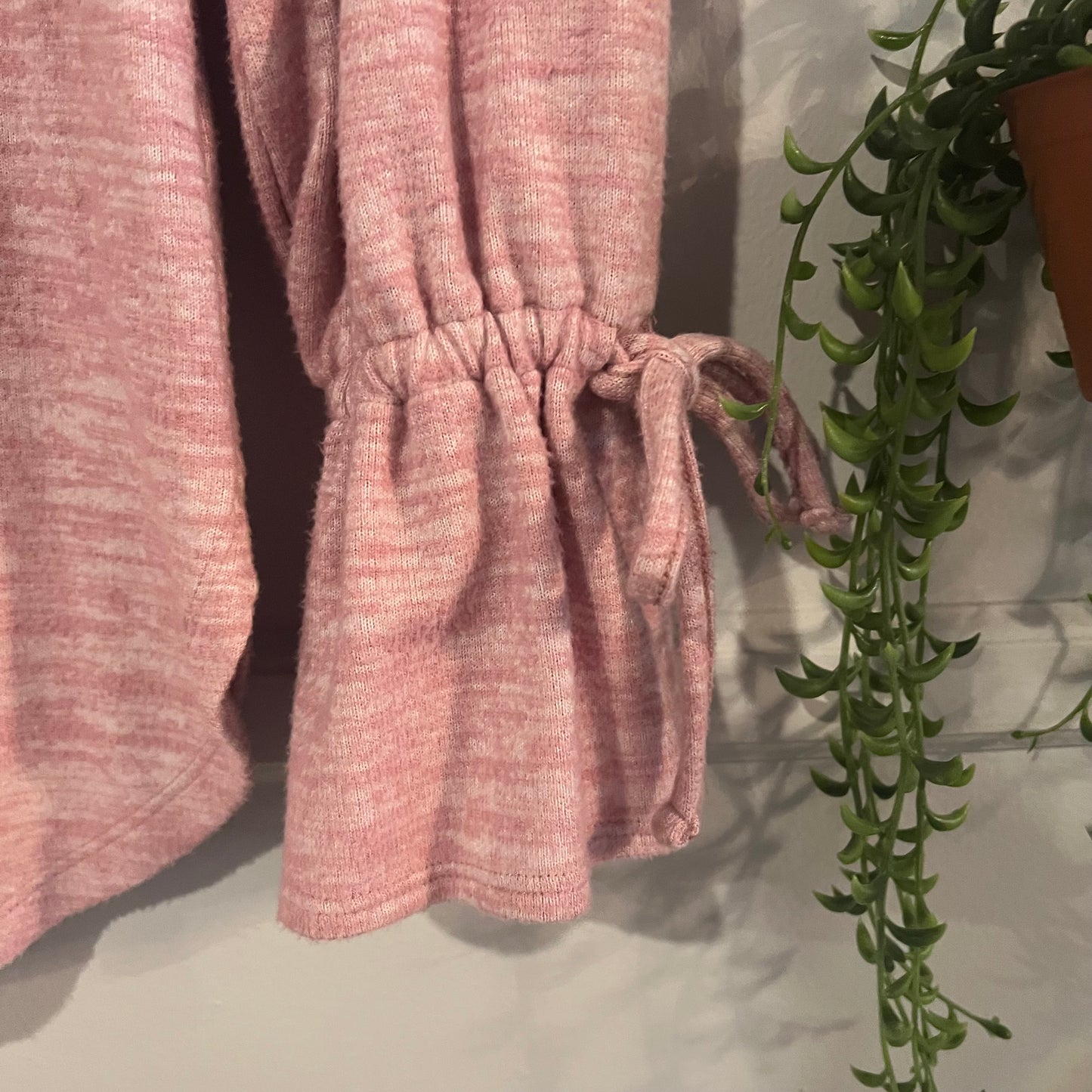 Cozy knit fitted round neck LS tee, Blush