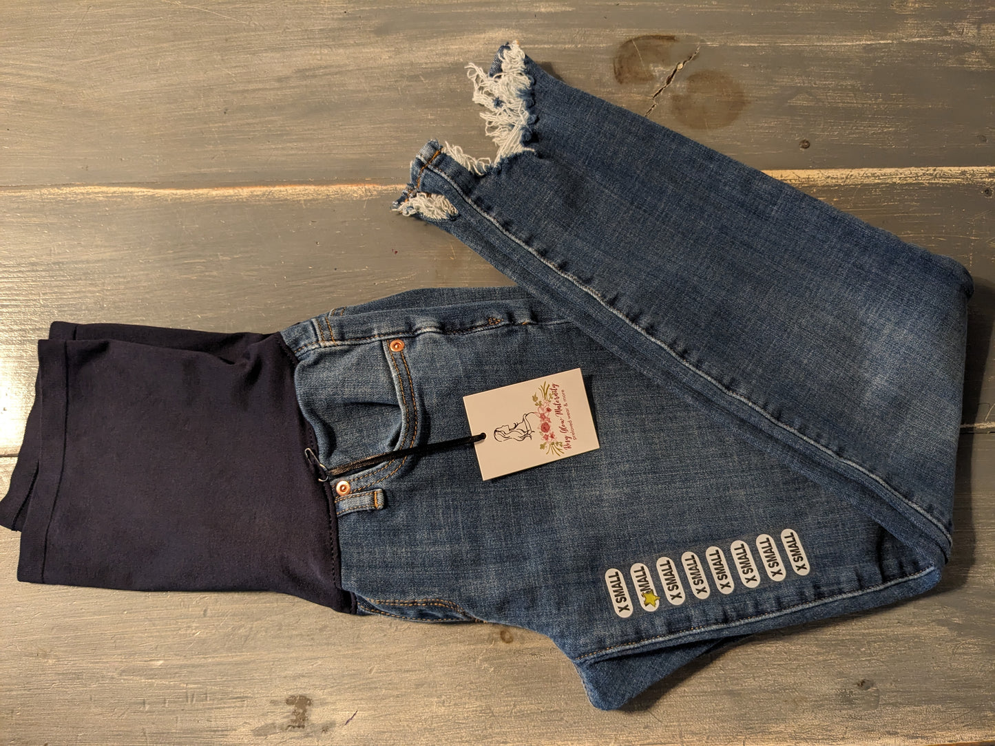 Full panel raw hem 24" skinny jeans, Medium wash