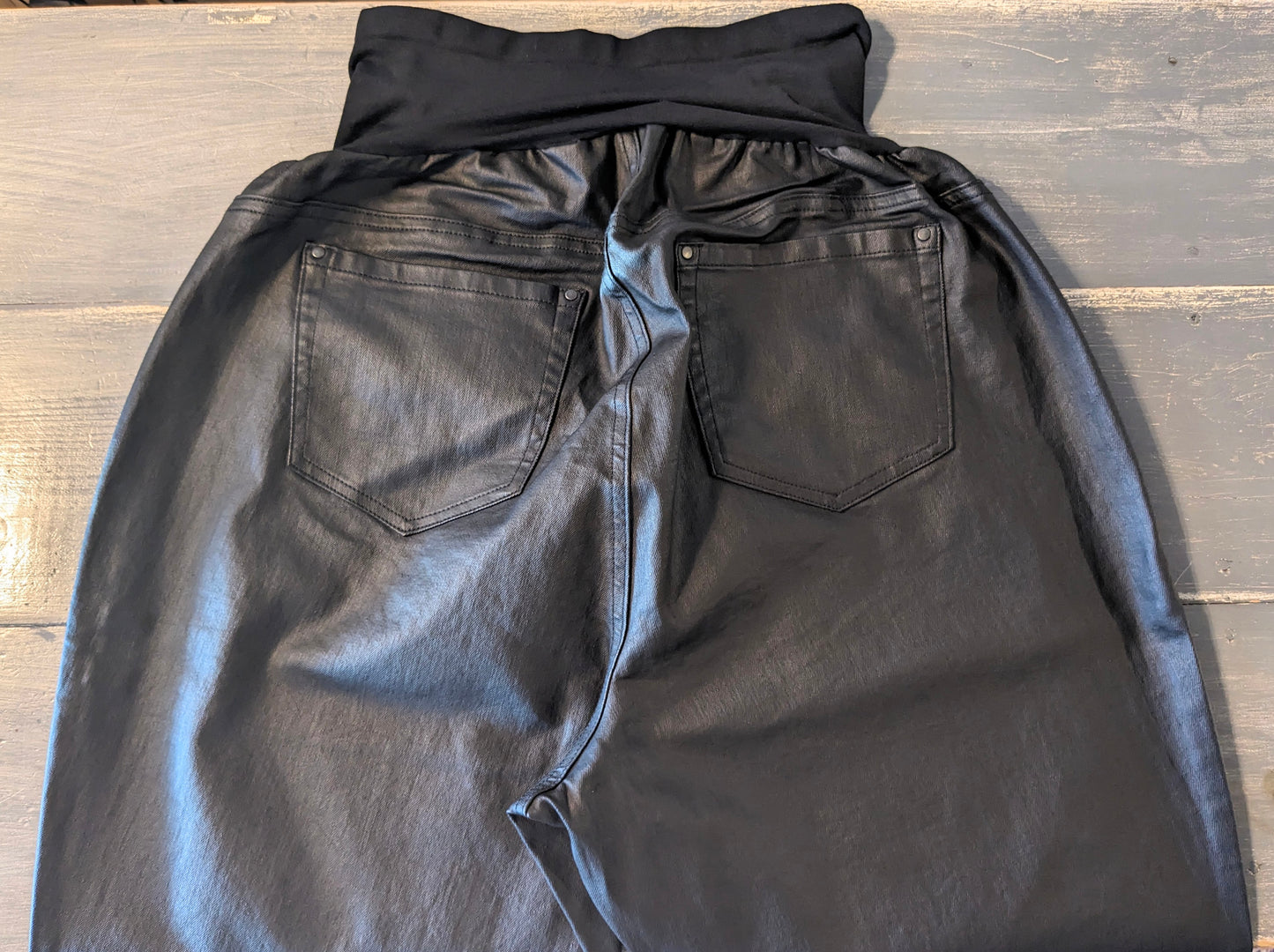 Faux leather full panel 27" skinny pants, Black *brand new*
