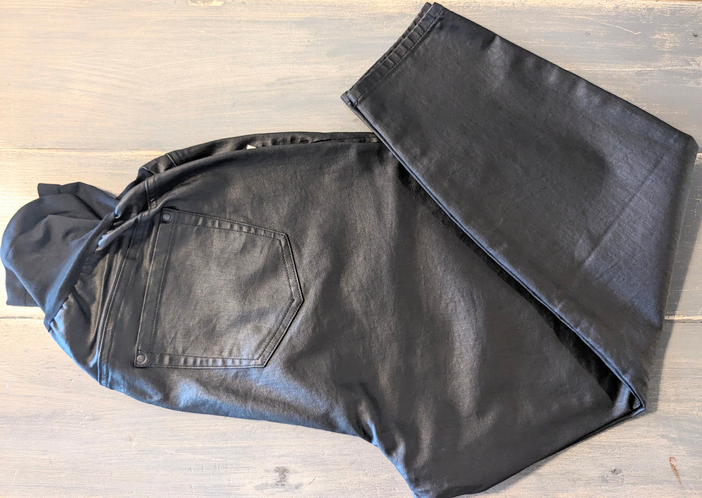Faux leather full panel 27" skinny pants, Black *brand new*