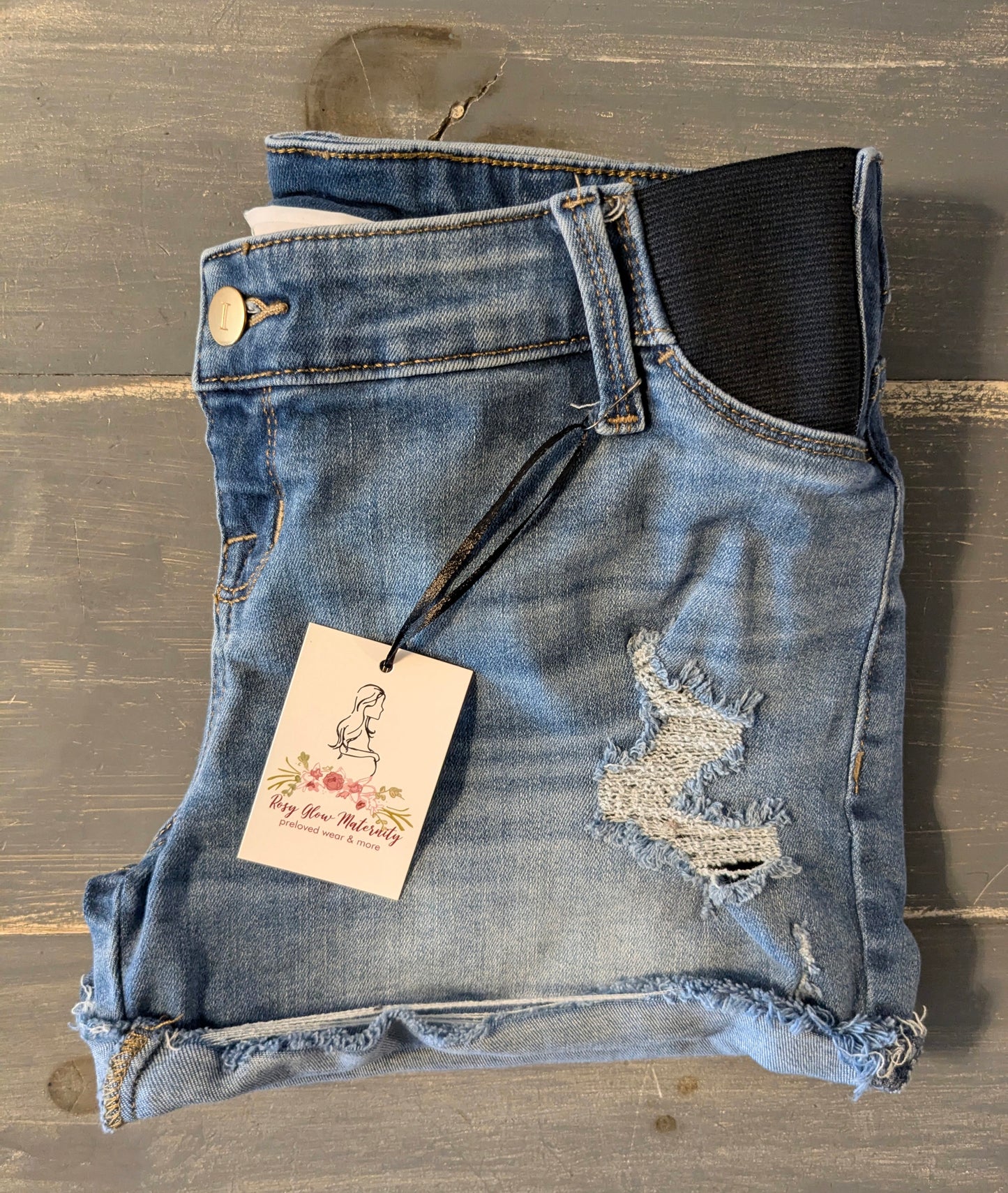 Side panels 3" distressed cuffed raw hem denim shorts, Medium wash