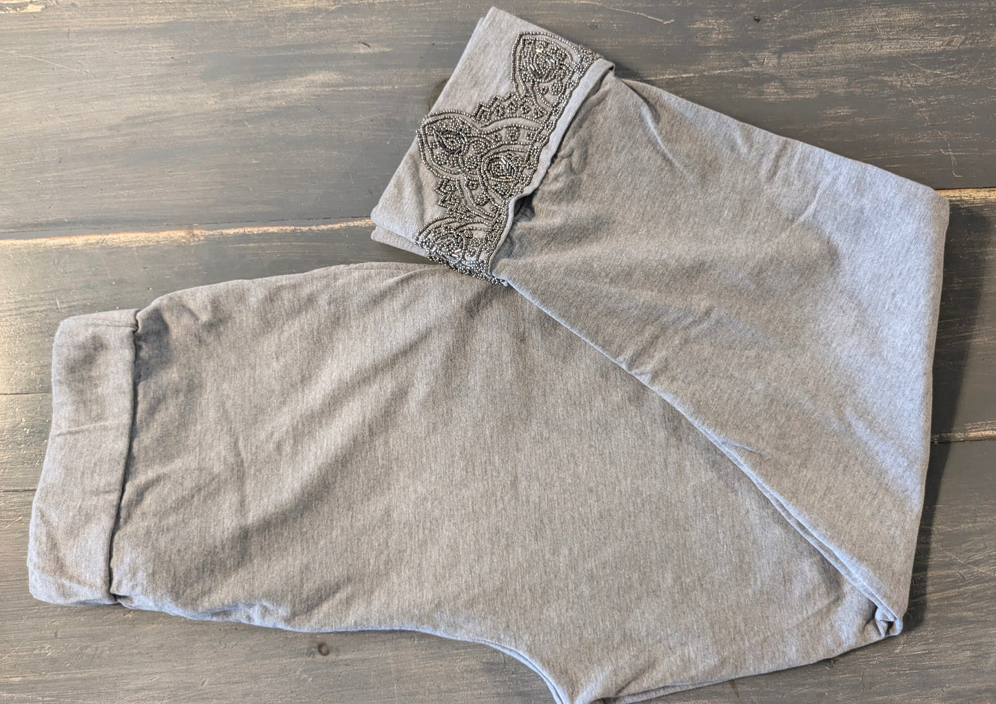Beaded cuff high-waist 27" pocket lounge pants, Grey