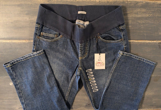 Under-belly panel 21" cropped jeans, Medium wash