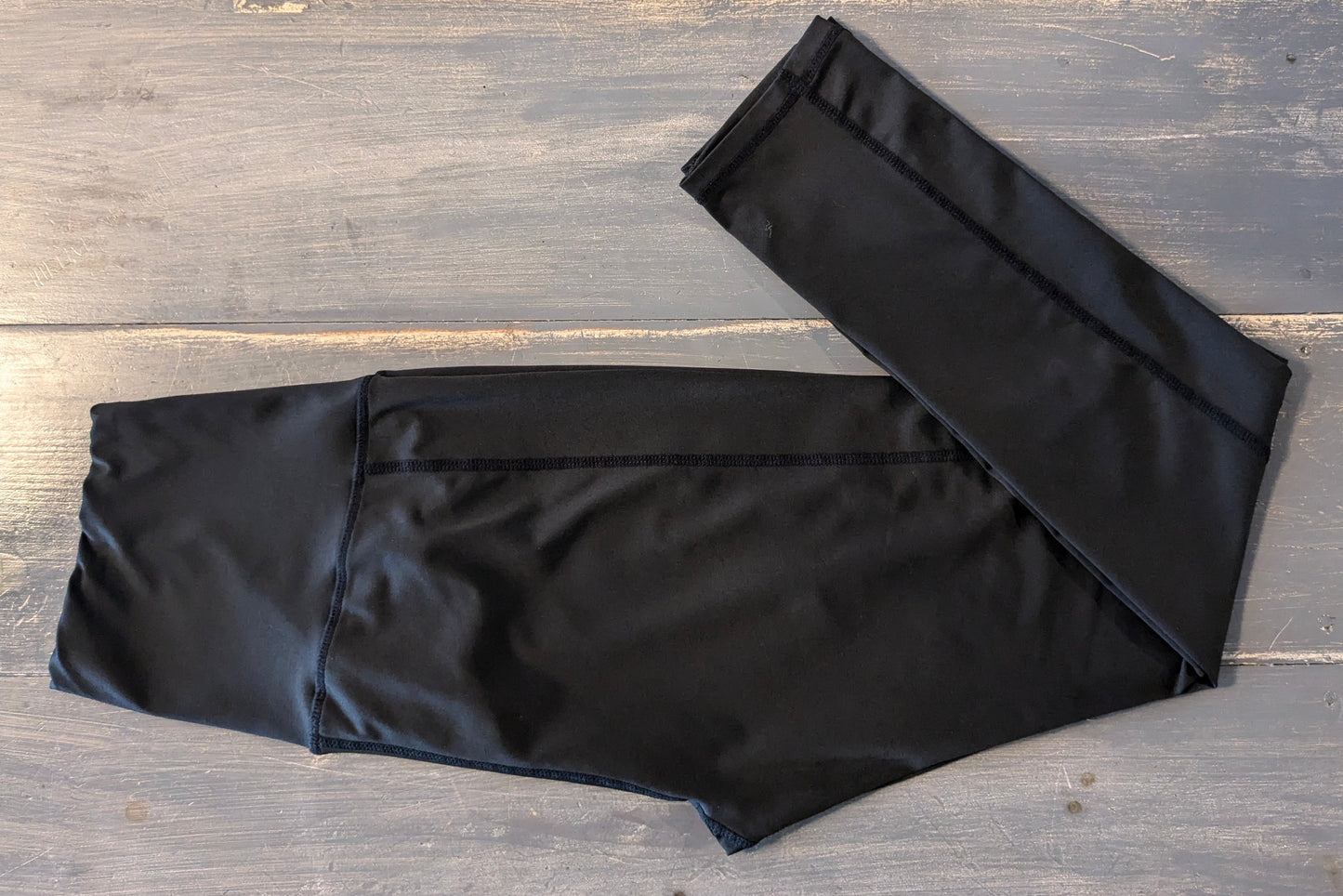 Under-belly crisscross panel 25" active leggings, Black