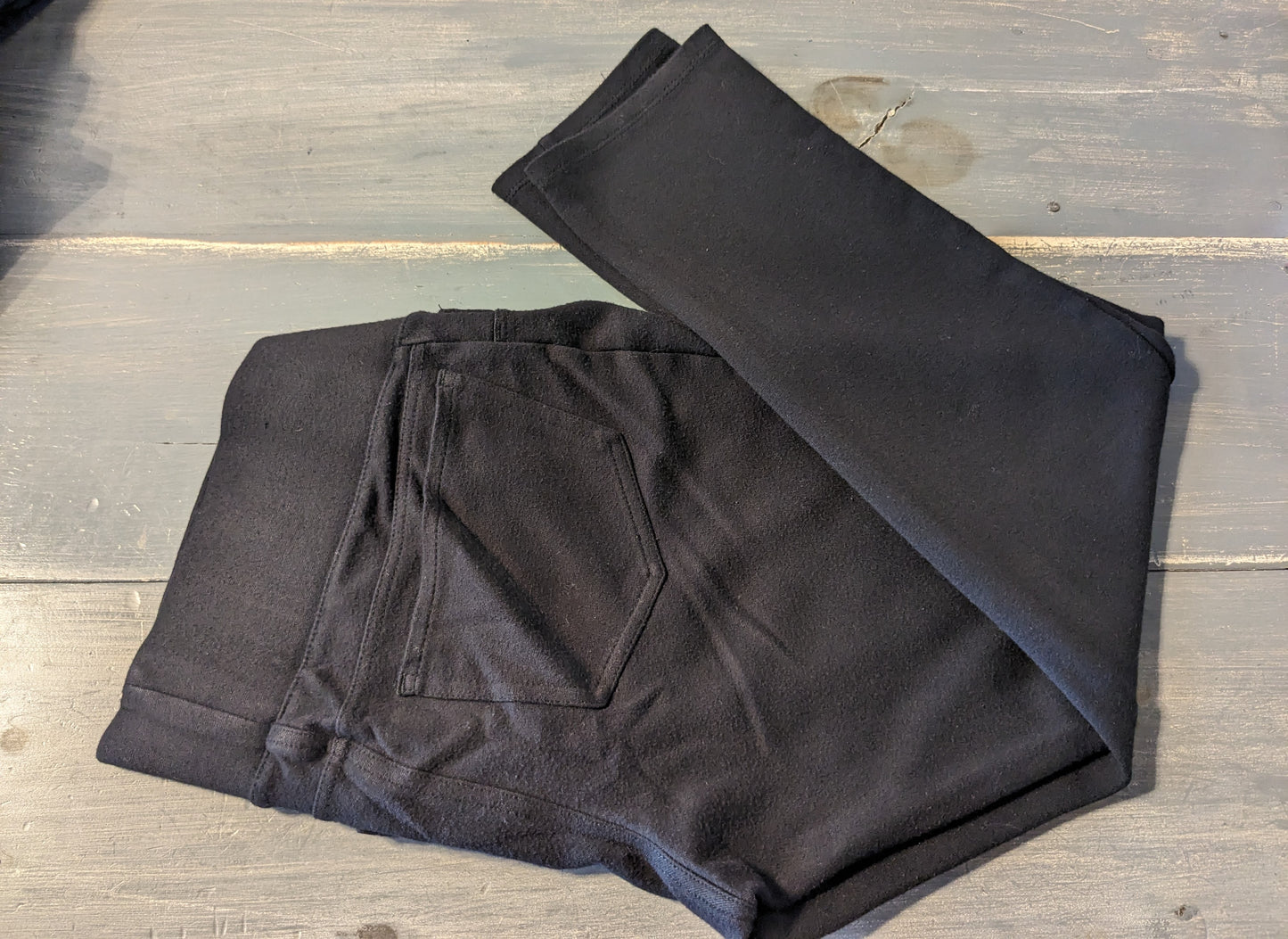 Under-belly panel 24" skinny trousers, Black