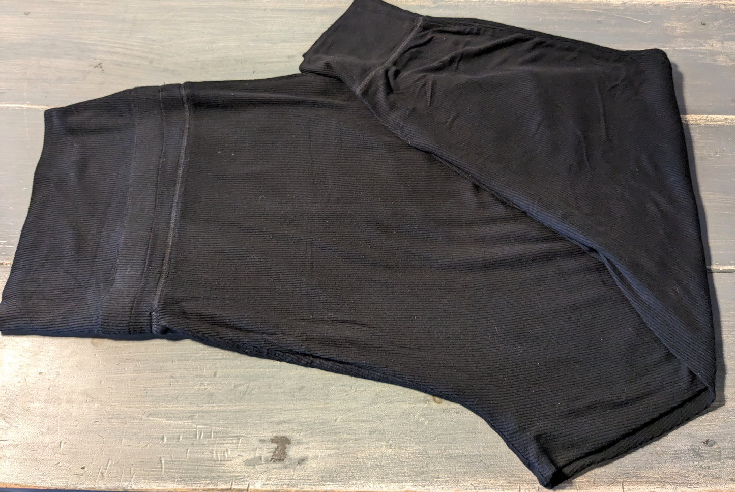 Ribbed knit cuffed 27" lounge pants w/ pockets, Black