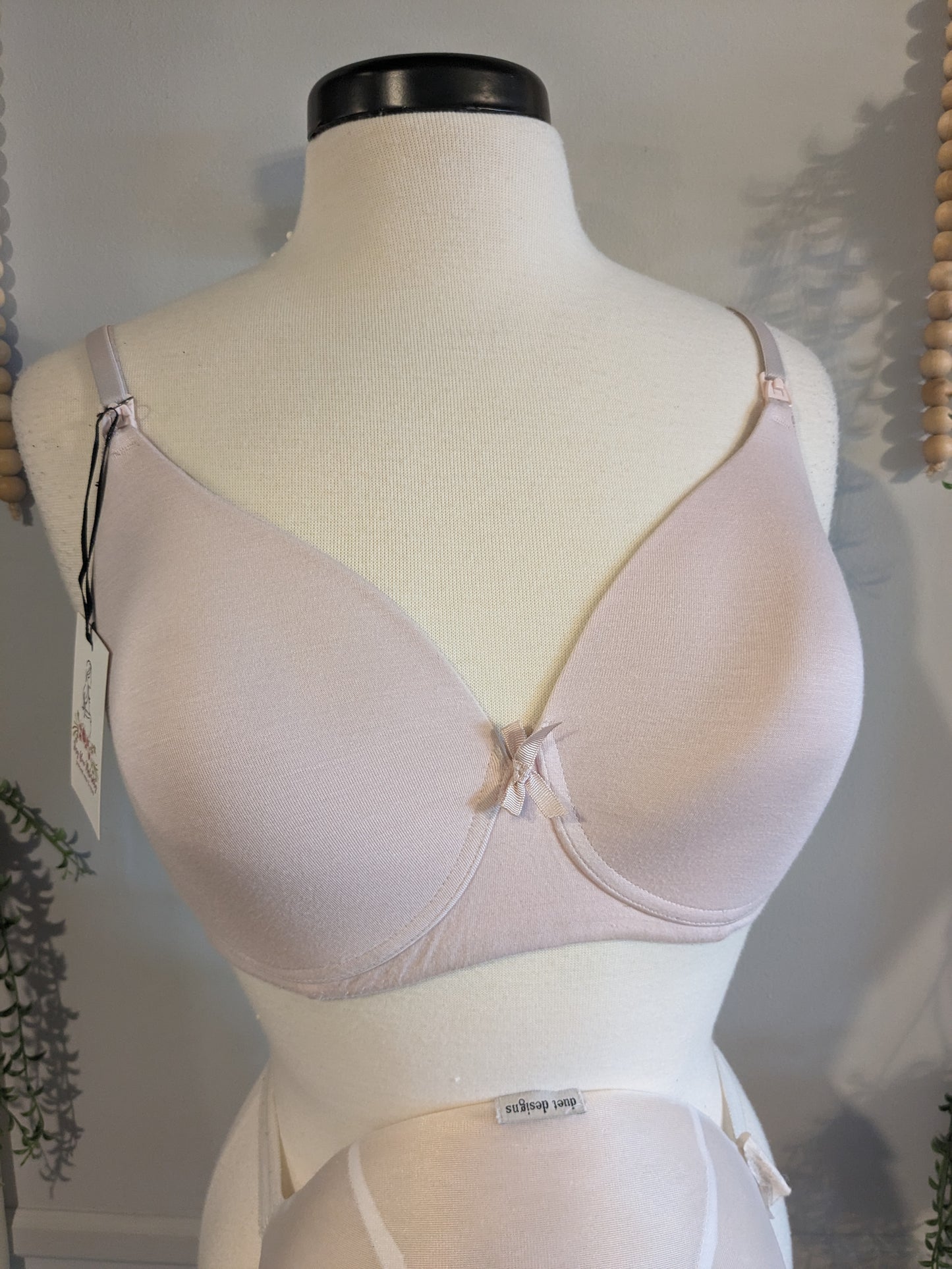 Clasp strap lightly lined nursing bralette, Mauve