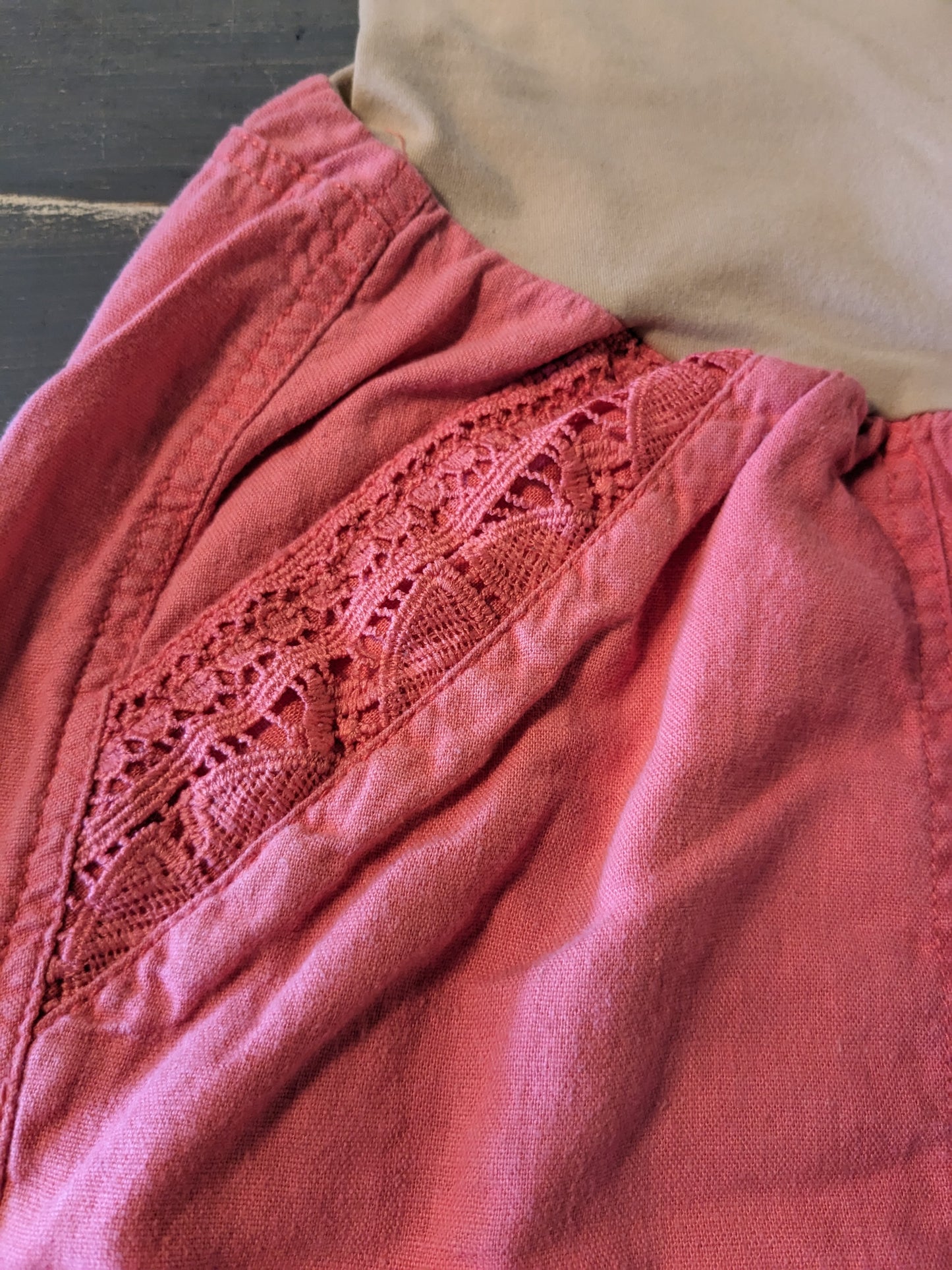 Full panel 28" crochet trim linen pants, Salmon