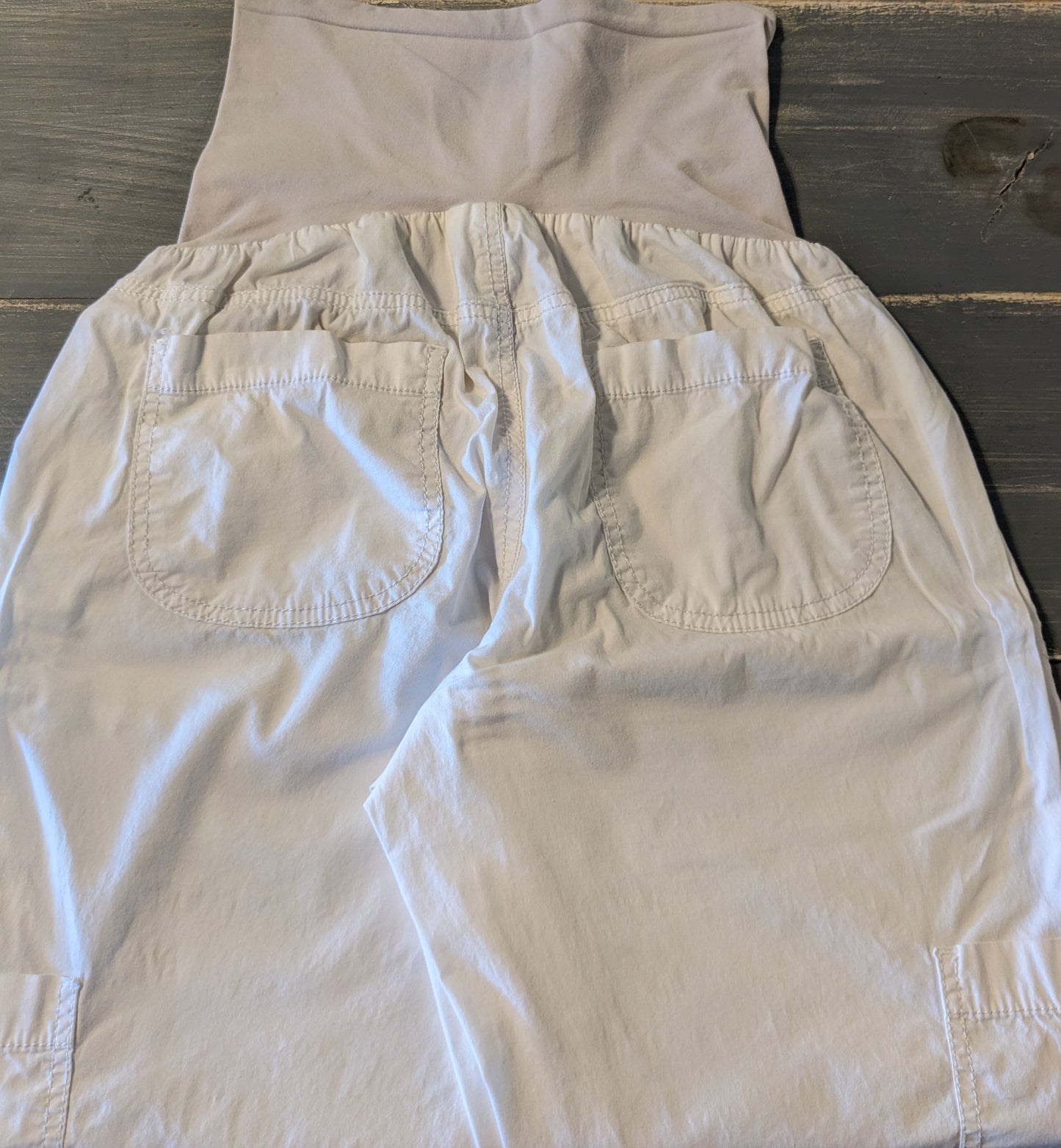 Full panel 28" capris cargo pants, Multi