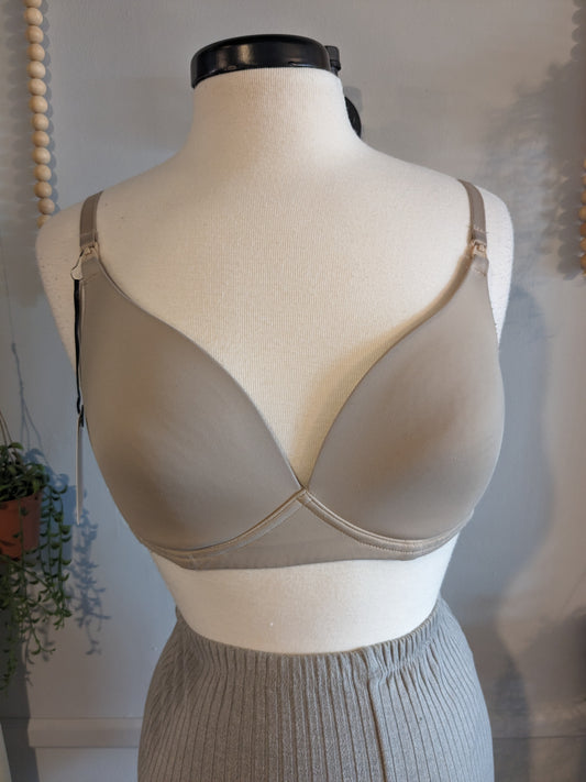 Clasp strap lightly lined wirefree nursing bra, Multi