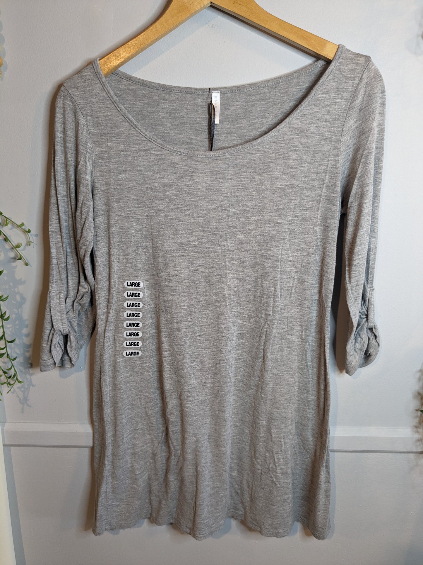 Basic Round neck 3/4 sleeve top, Multi