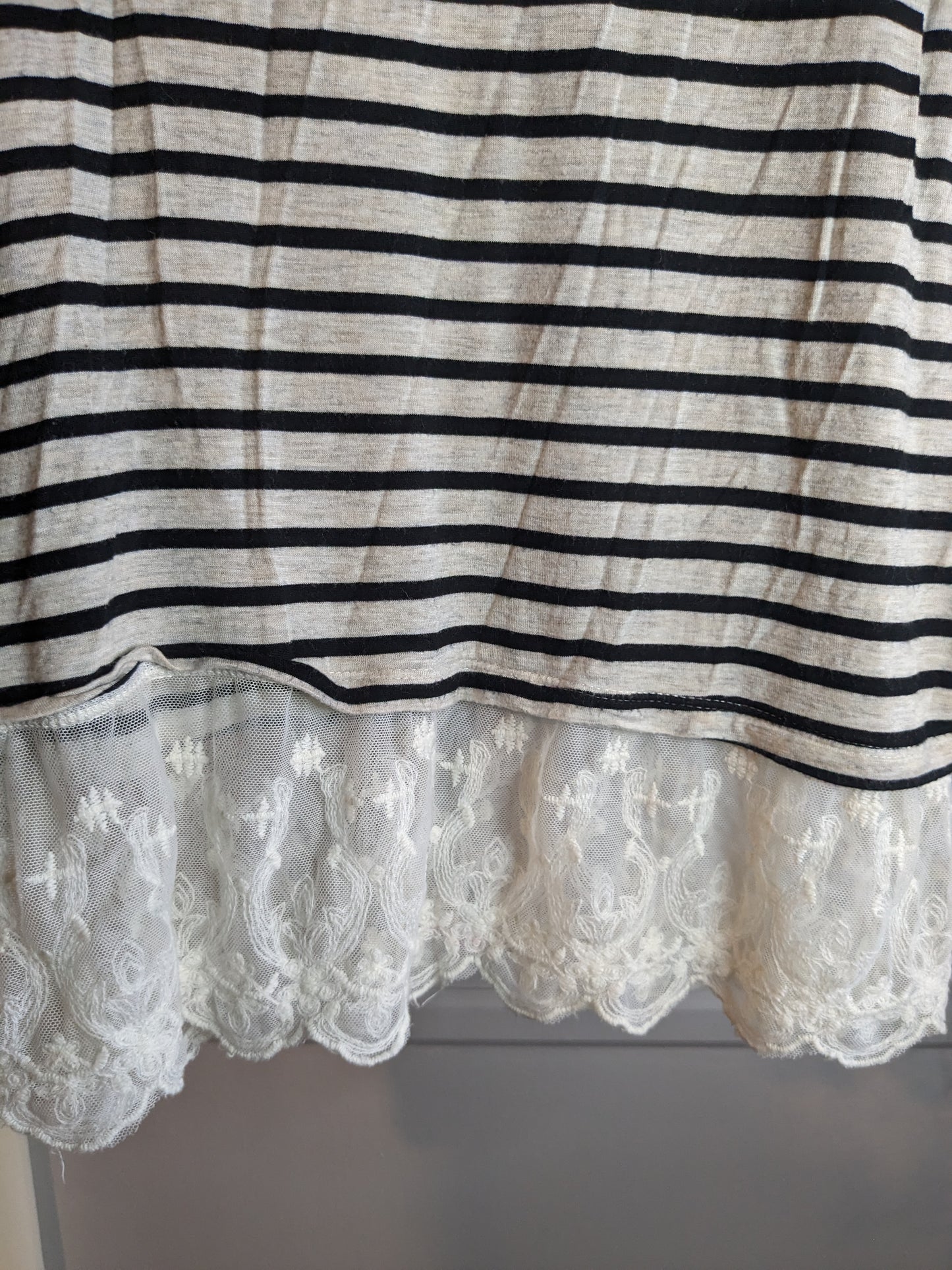 Striped lace accented LS top, Grey