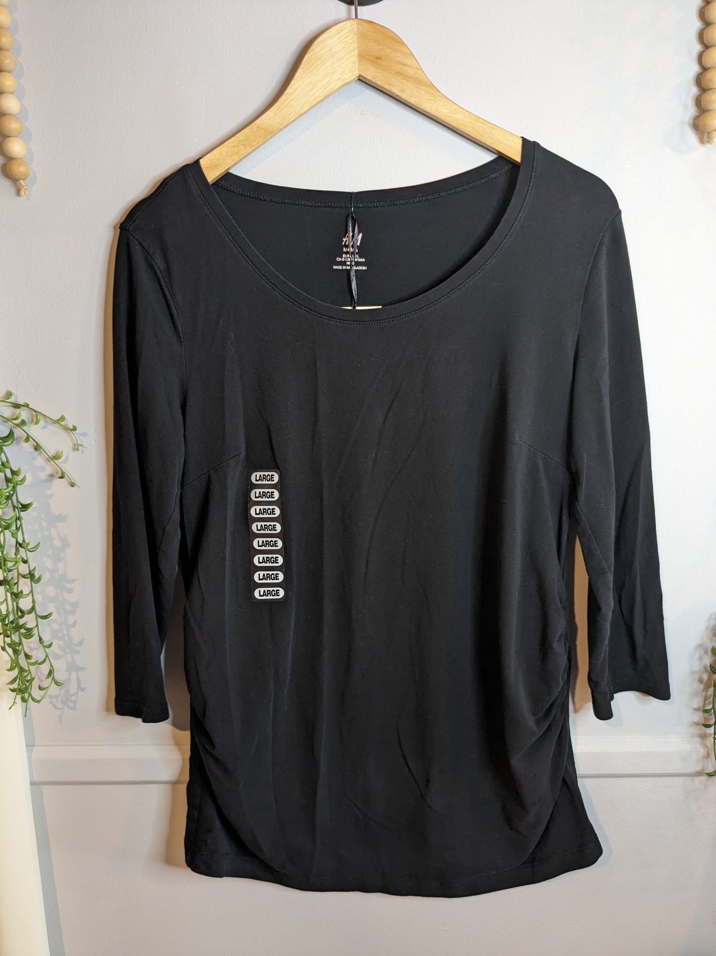 Fitted round neck 3/4 sleeve tee, Multi