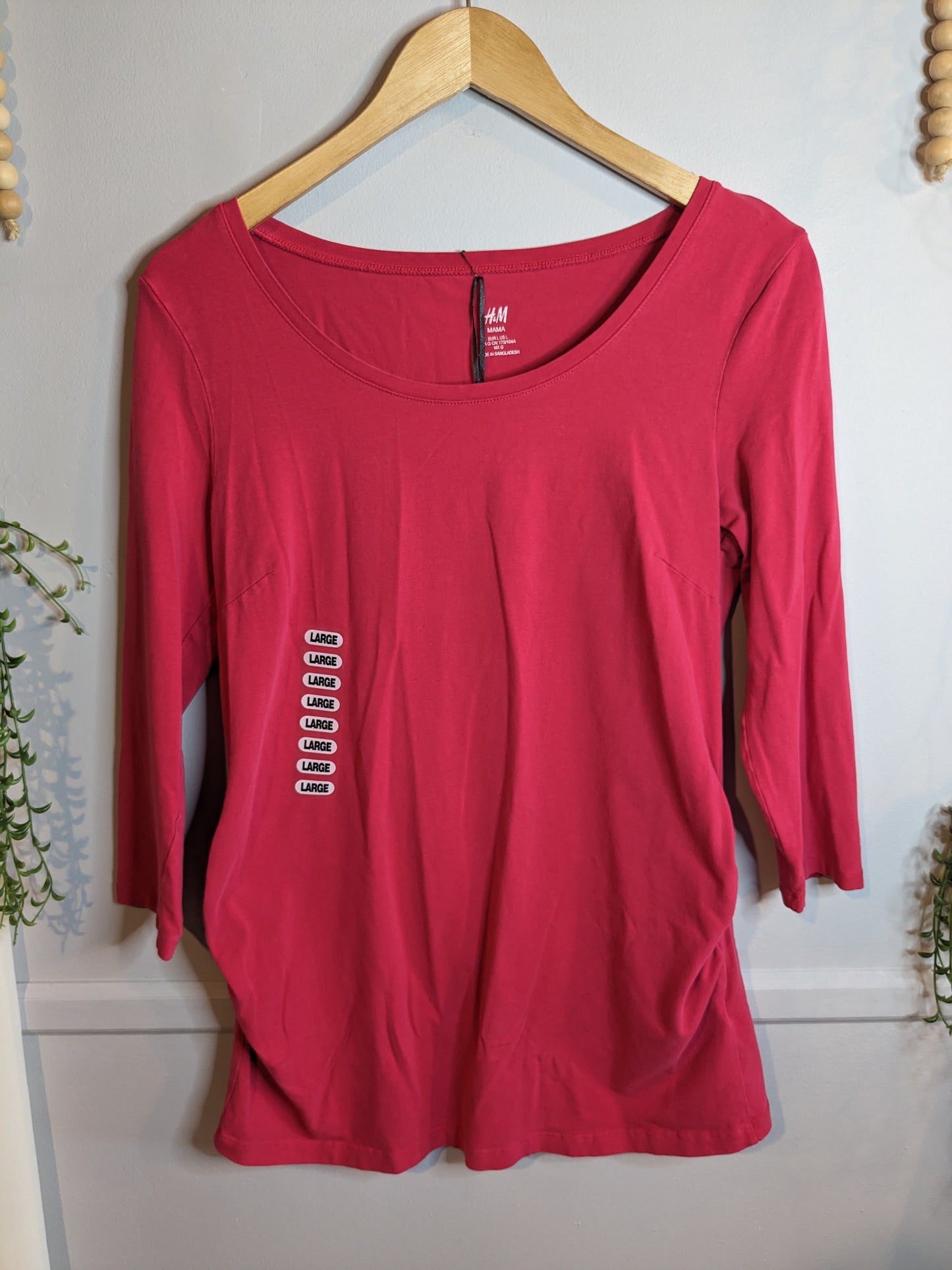 Fitted round neck 3/4 sleeve tee, Multi
