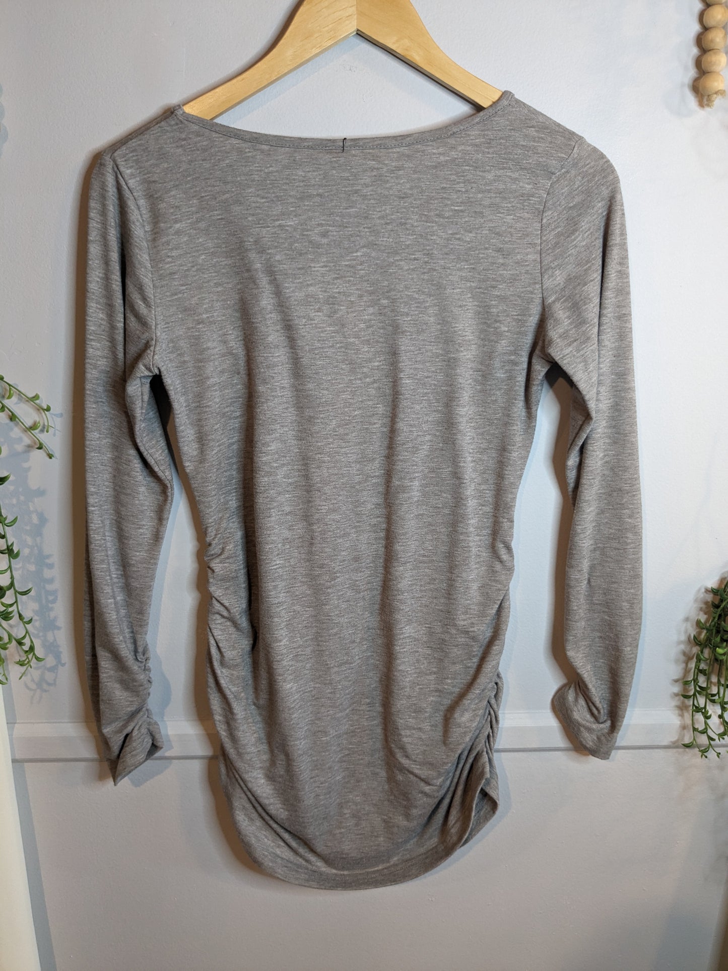 Essential fitted cinched sleeve LS top, Multi