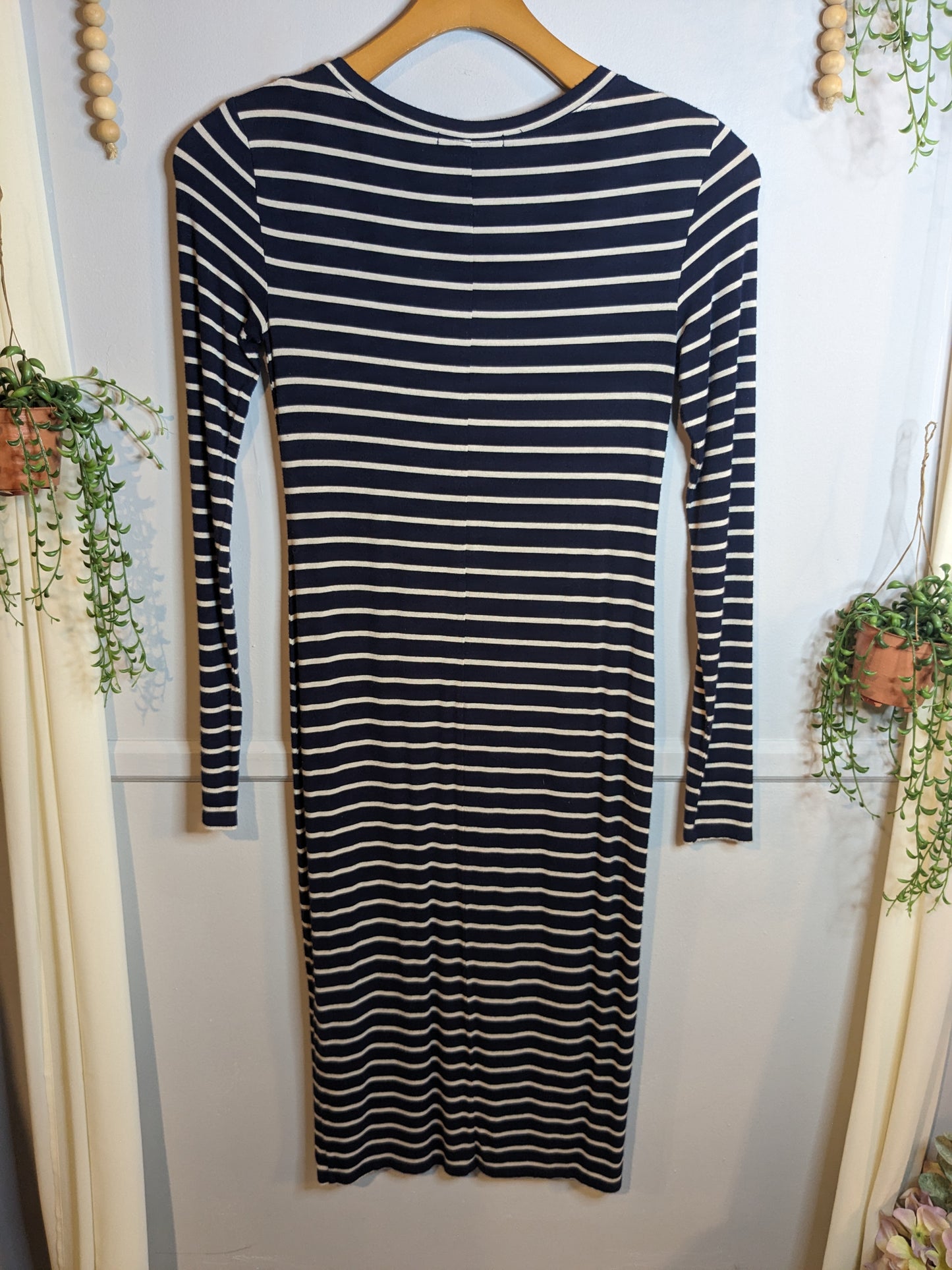 Fitted round neck LS midi dress, Navy stripes