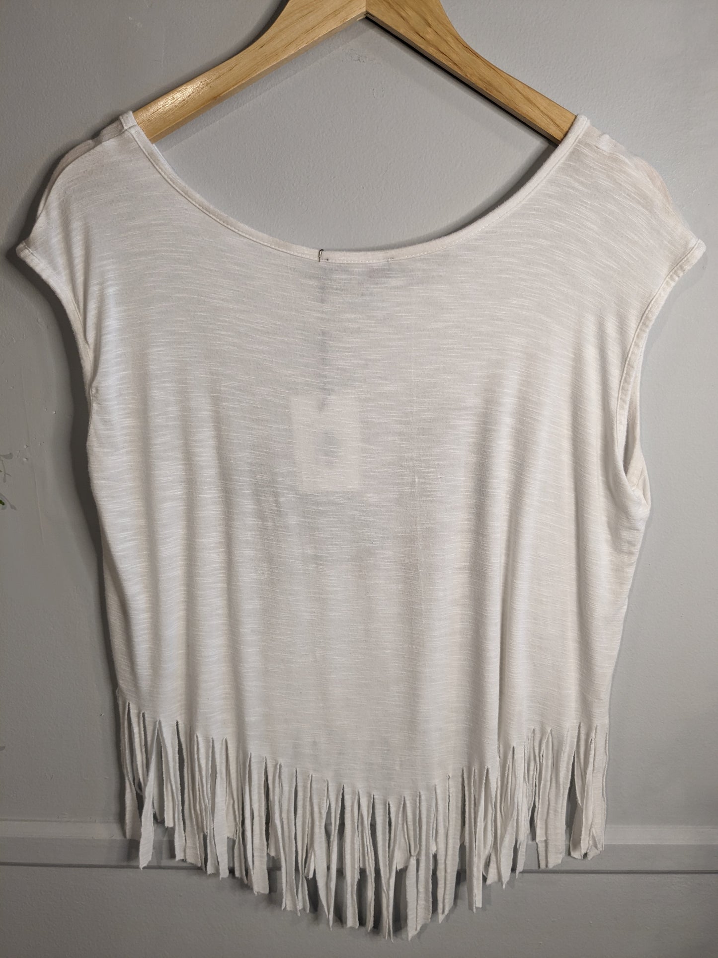 Eagle flag fringe no-sleeve tee, White
