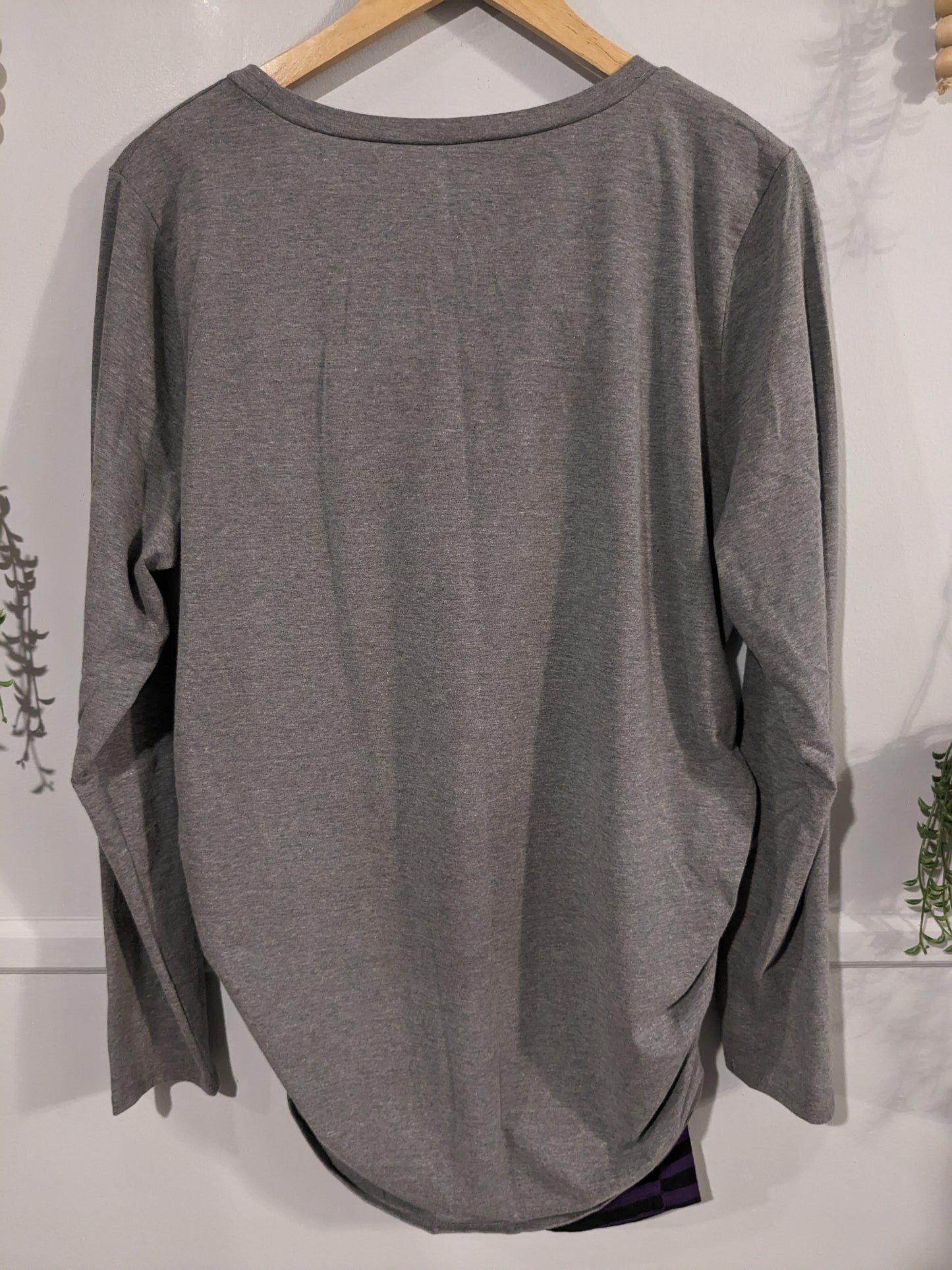 'Something's brewing' LS graphic tee w/ under-belly lounge pants, Grey